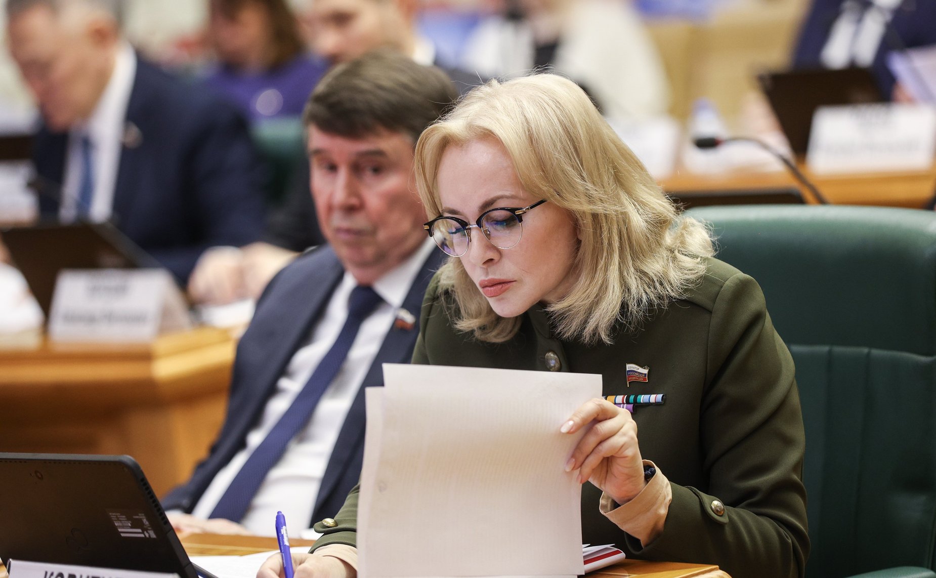 Круглый стол «Геополитическое и цивилизационное значение Крыма и сопредельных земель в истории России»