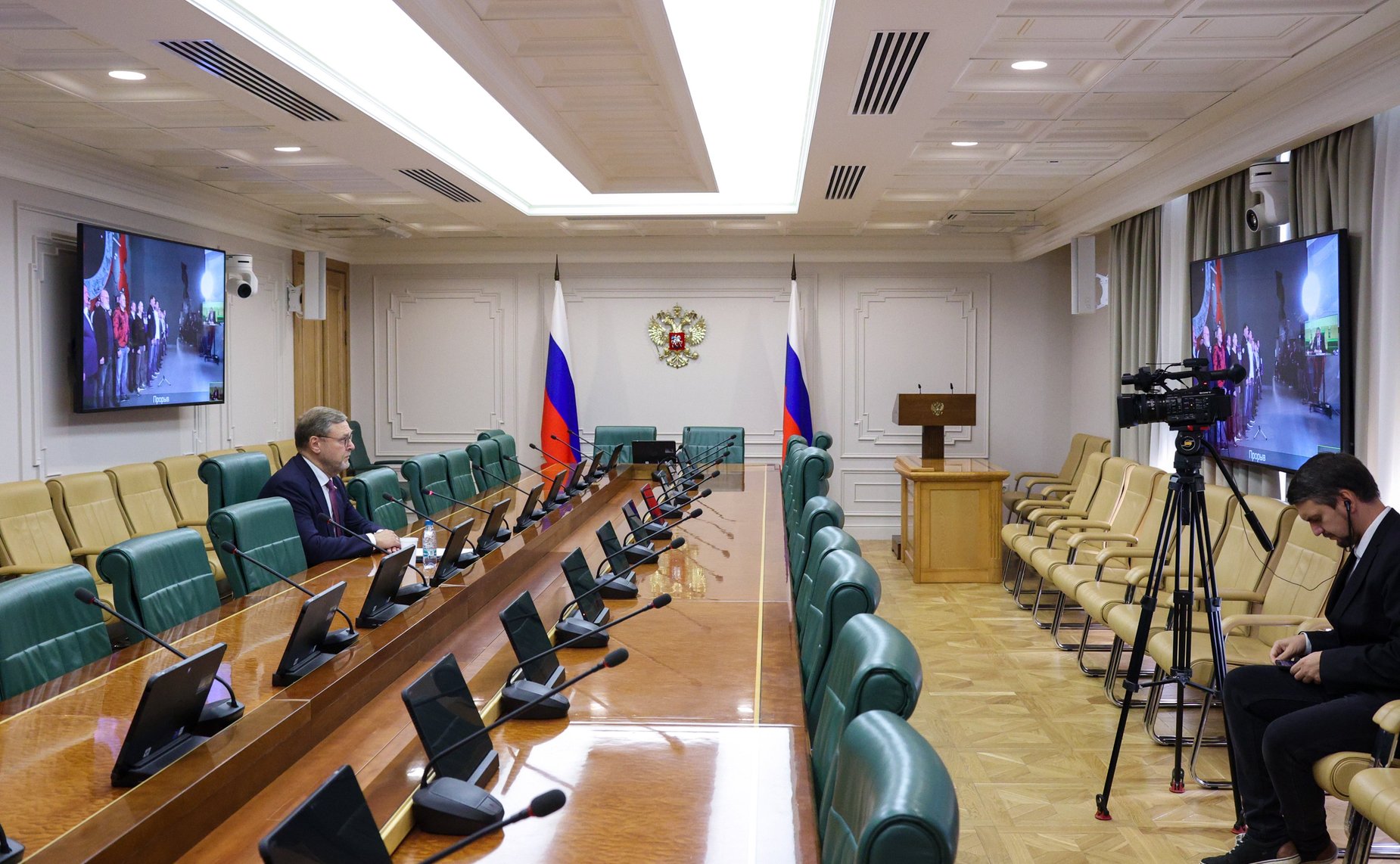 Заместитель Председателя СФ Константин Косачев принял участие в телемосте с участниками и организаторами поднятия со дна Невы боевой пушки времен Великой Отечественной войны, приуроченного ко Дню начала блокады Ленинграда