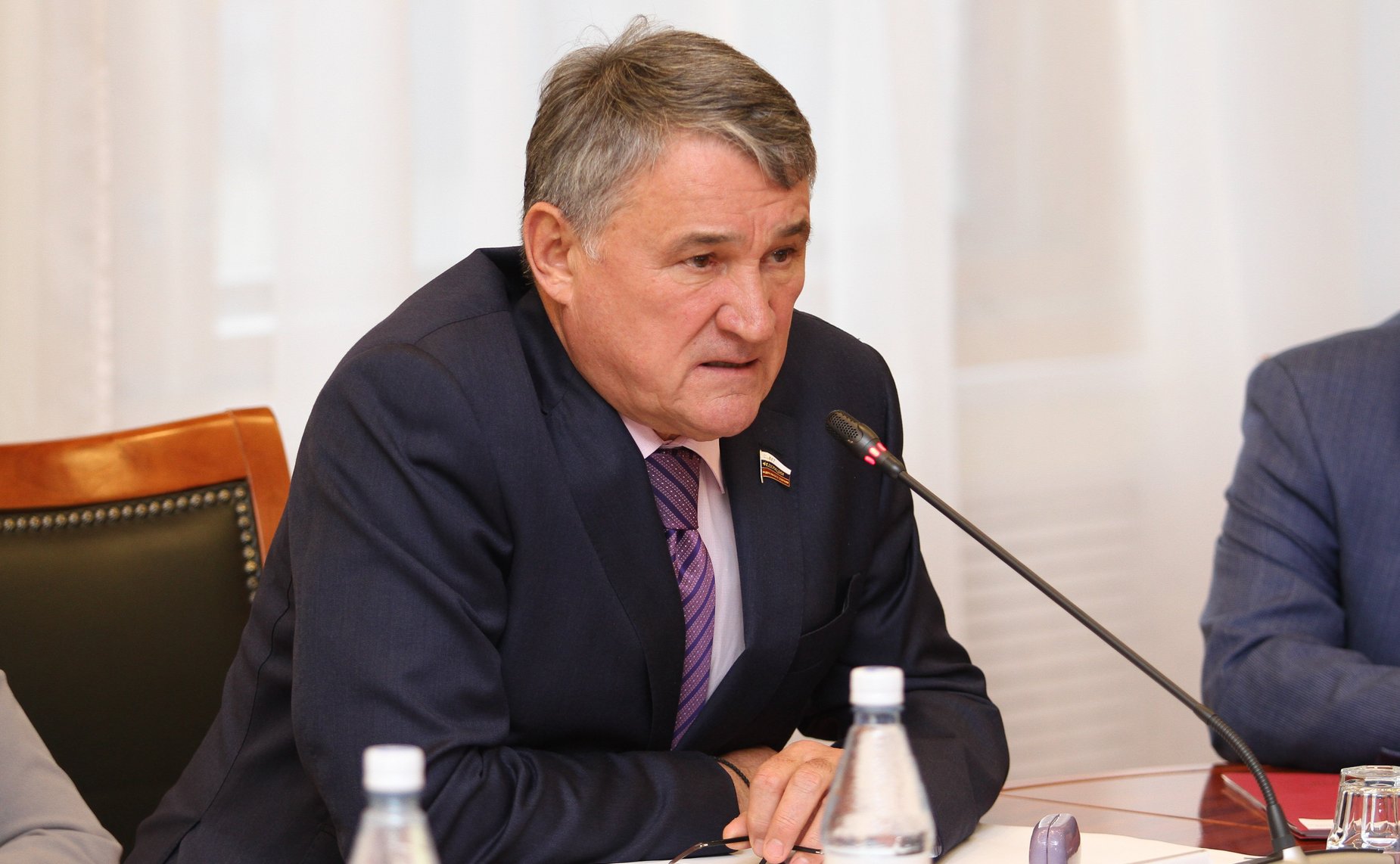 Ю. Воробьев