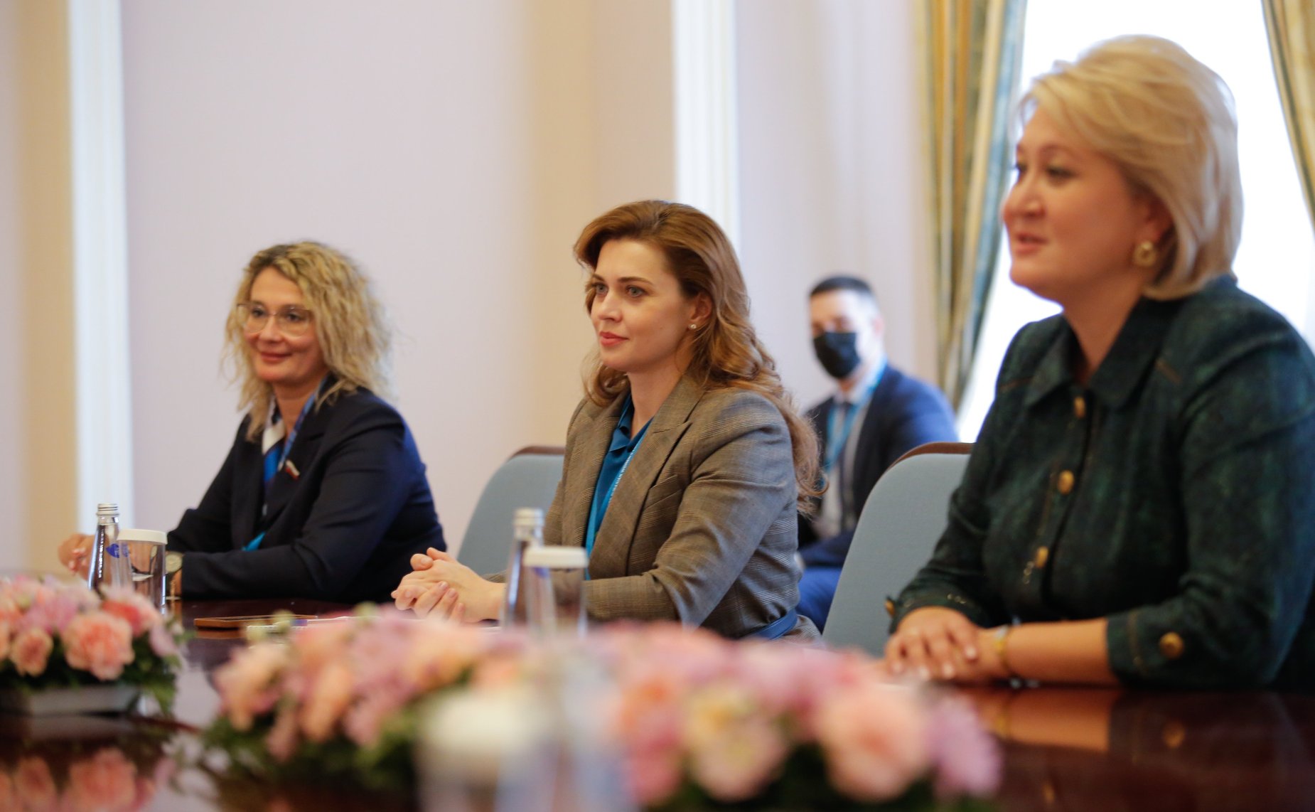 Встреча председателя Комитета СФ по науке, образованию и культуре Лилии Гумеровой с председателем Комитета по делам семьи и женщин Собрания Исламского Совета Исламской Республики Иран Фатимой Гасемпур