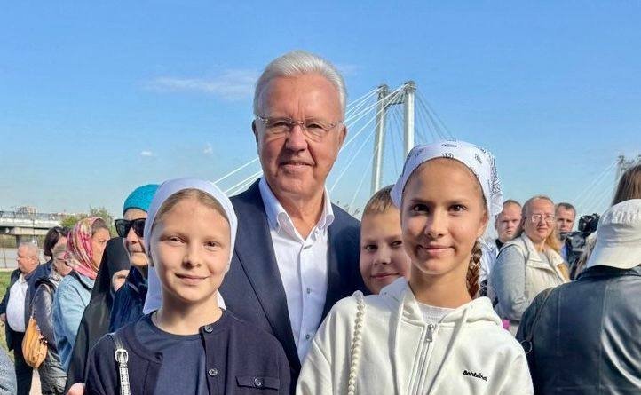 Александр Усс принял участие в торжественных мероприятиях в день установления краеугольного камня кафедрального собора Рождества Пресвятой Богородицы