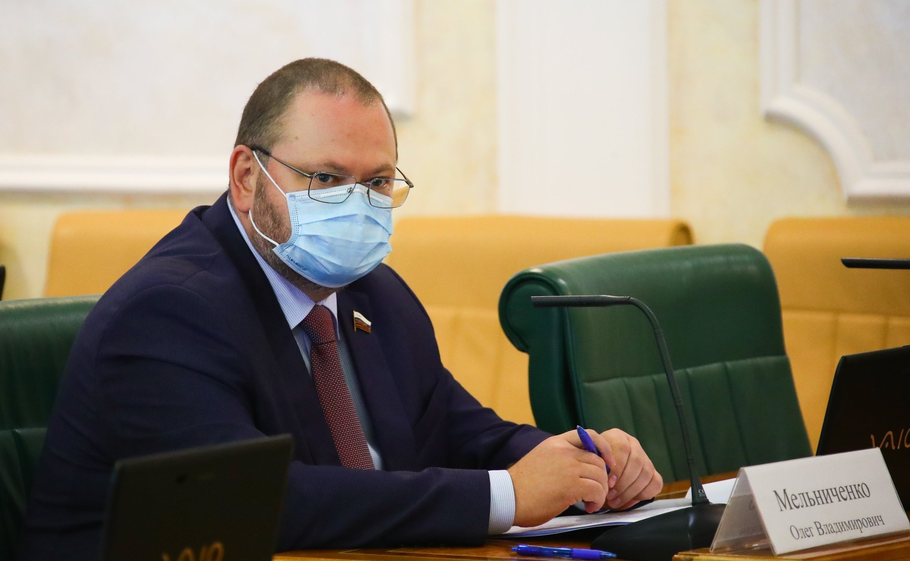 Олег Мельниченко