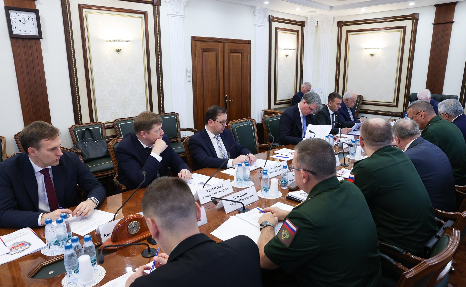 Совещание на тему «Об участии Российской Федерации в деятельности по поддержанию или восстановлению международного мира и безопасности»