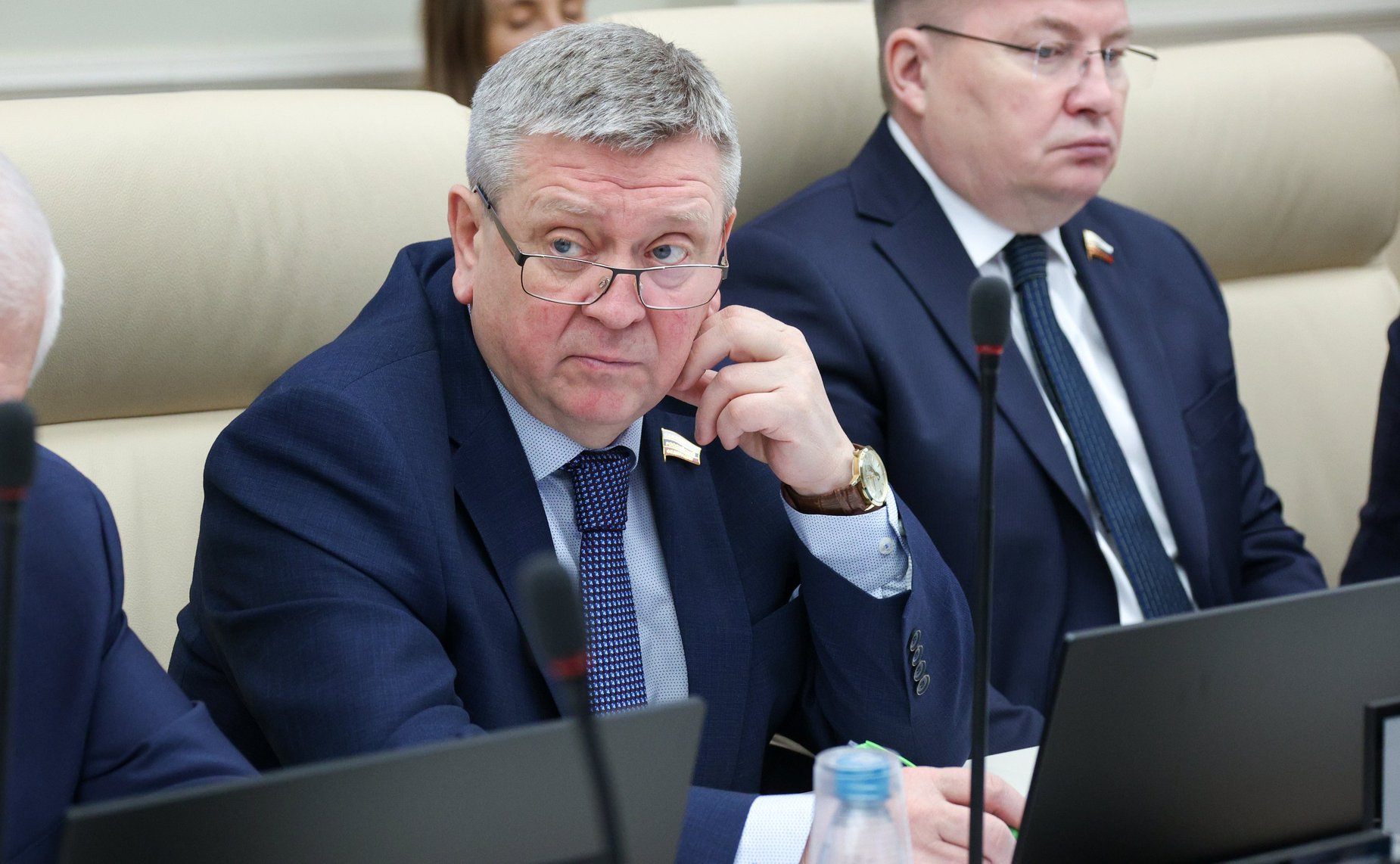 Александр Лутовинов