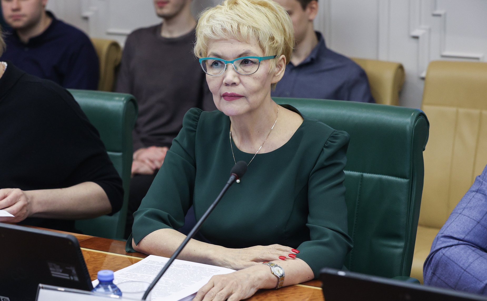 Дина Оюн