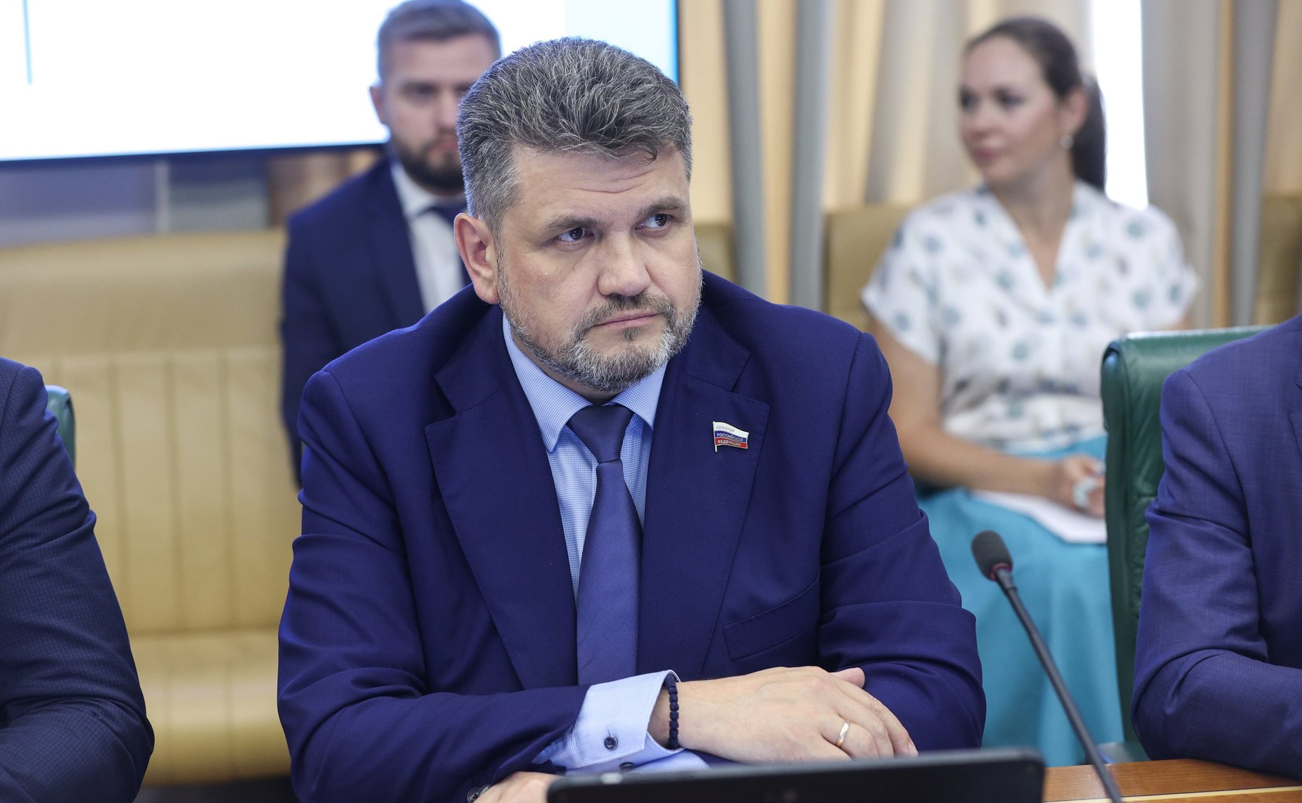 Александр Жуков