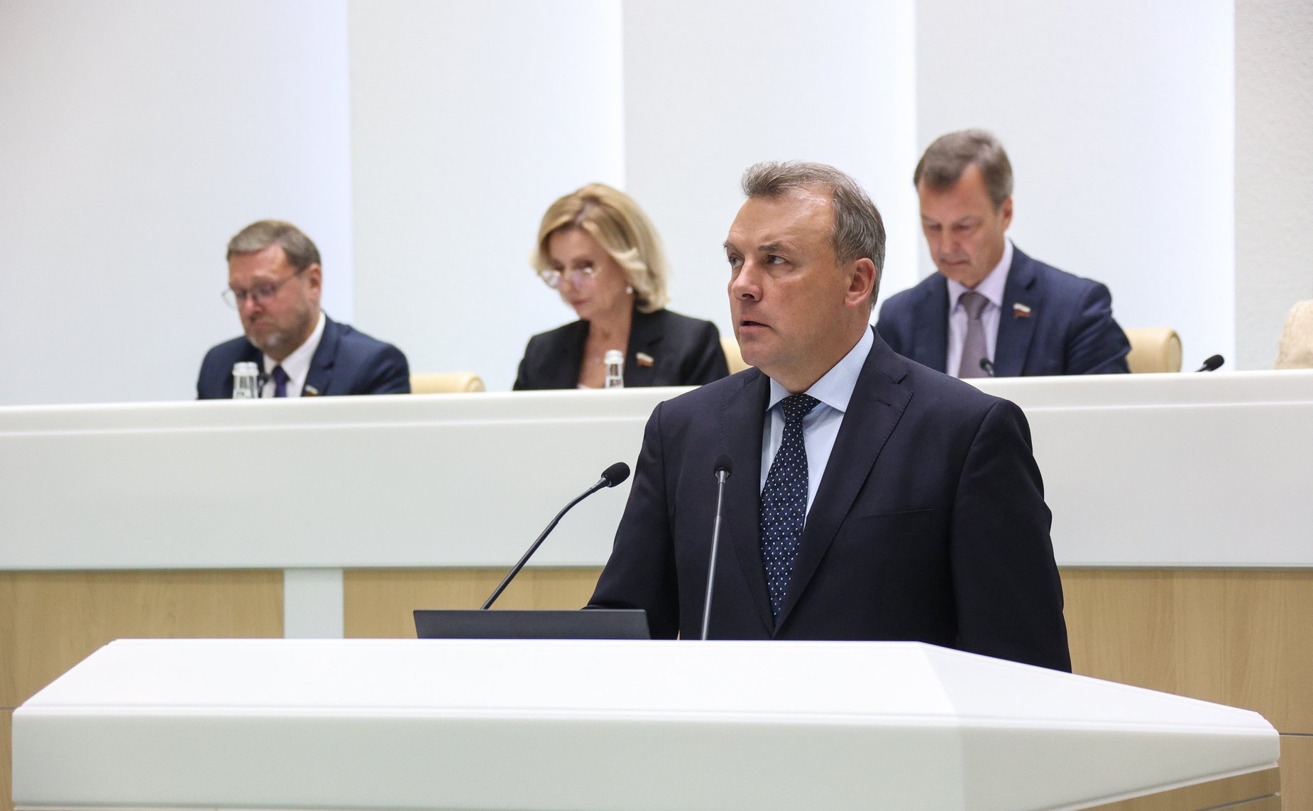 Артур Муравьев