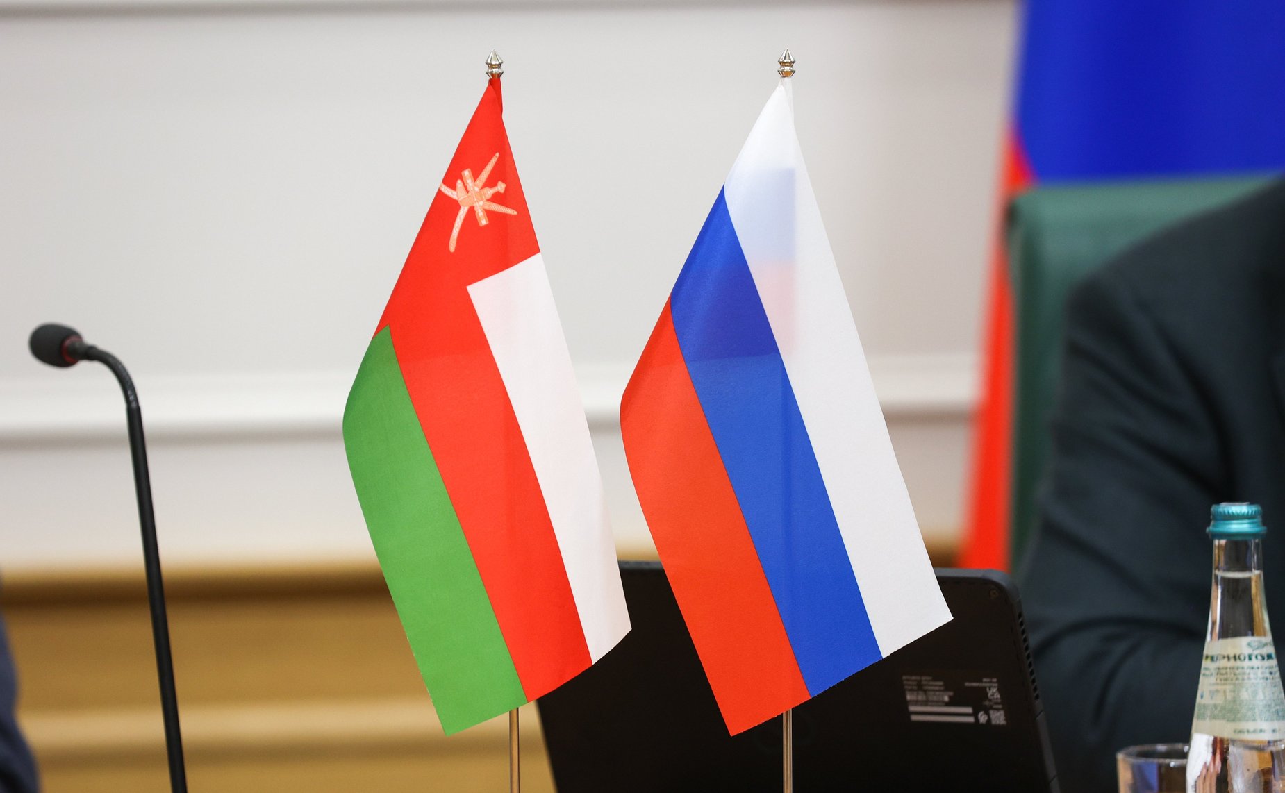 Мохмад Ахмадов провел встречу с делегацией Султаната Оман