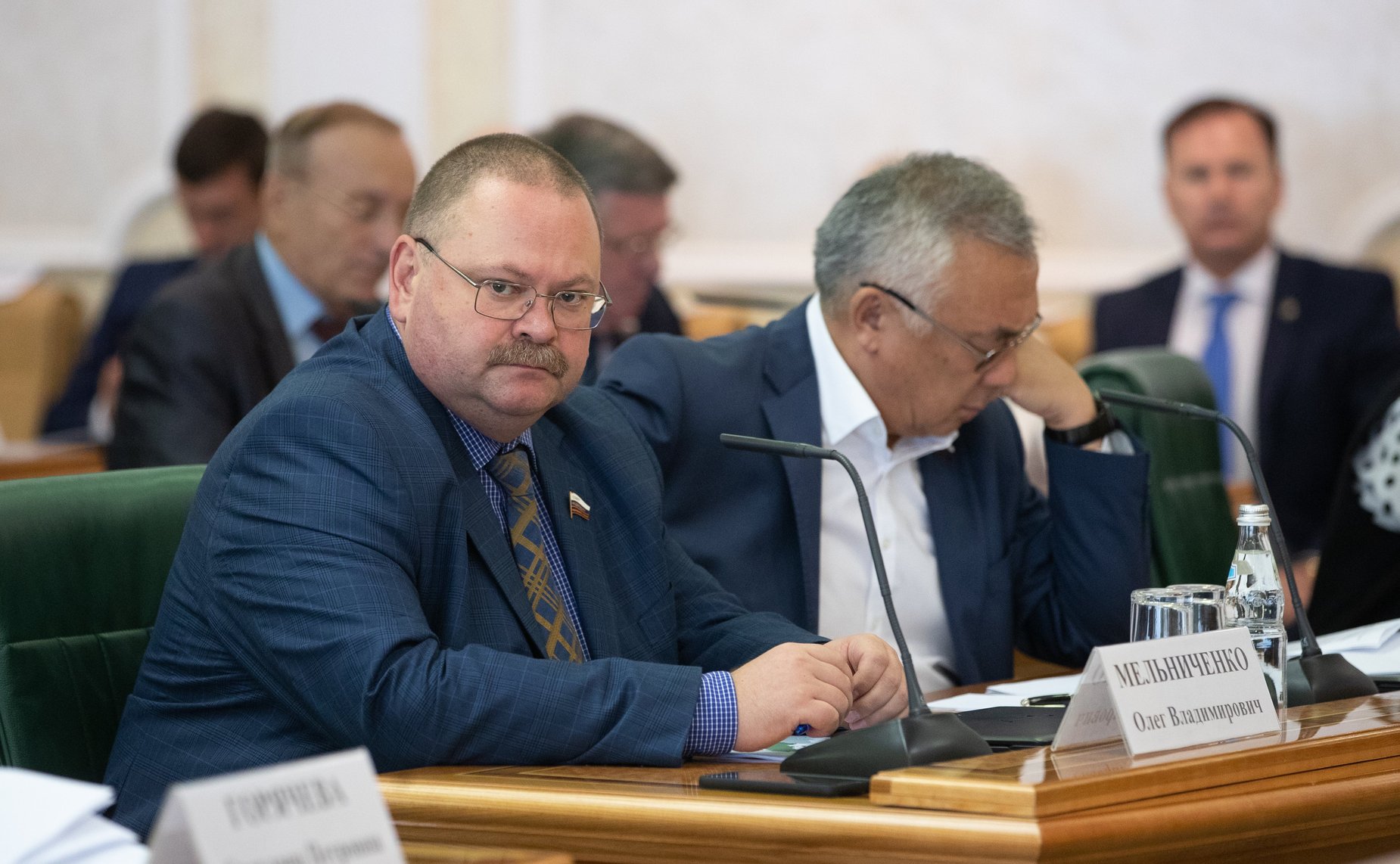 Олег Мельниченко