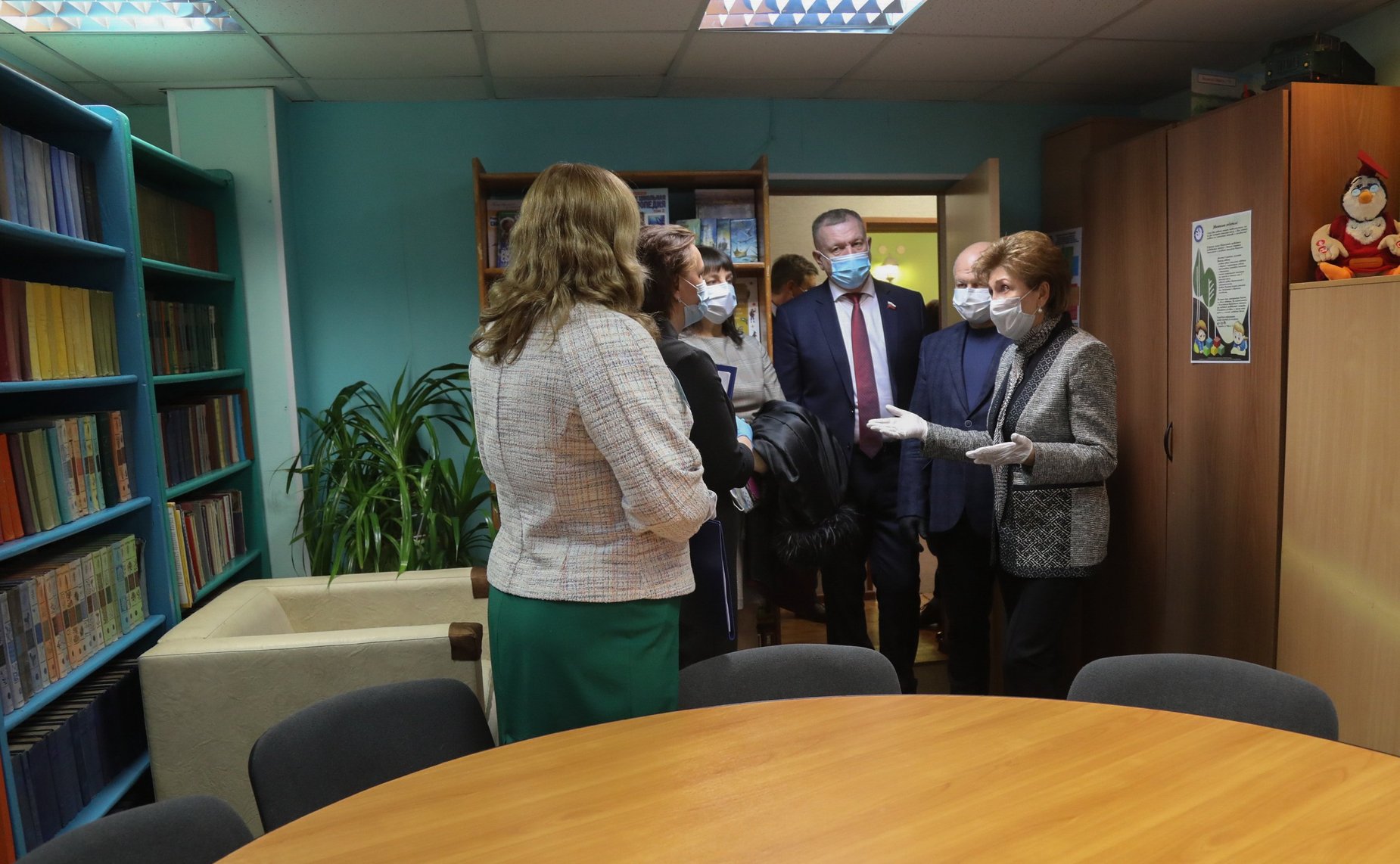 Сенаторы проводят комплексный анализ ситуации в экологии, экономике, социальной политике, энергетике, строительстве и ЖКХ города Норильска