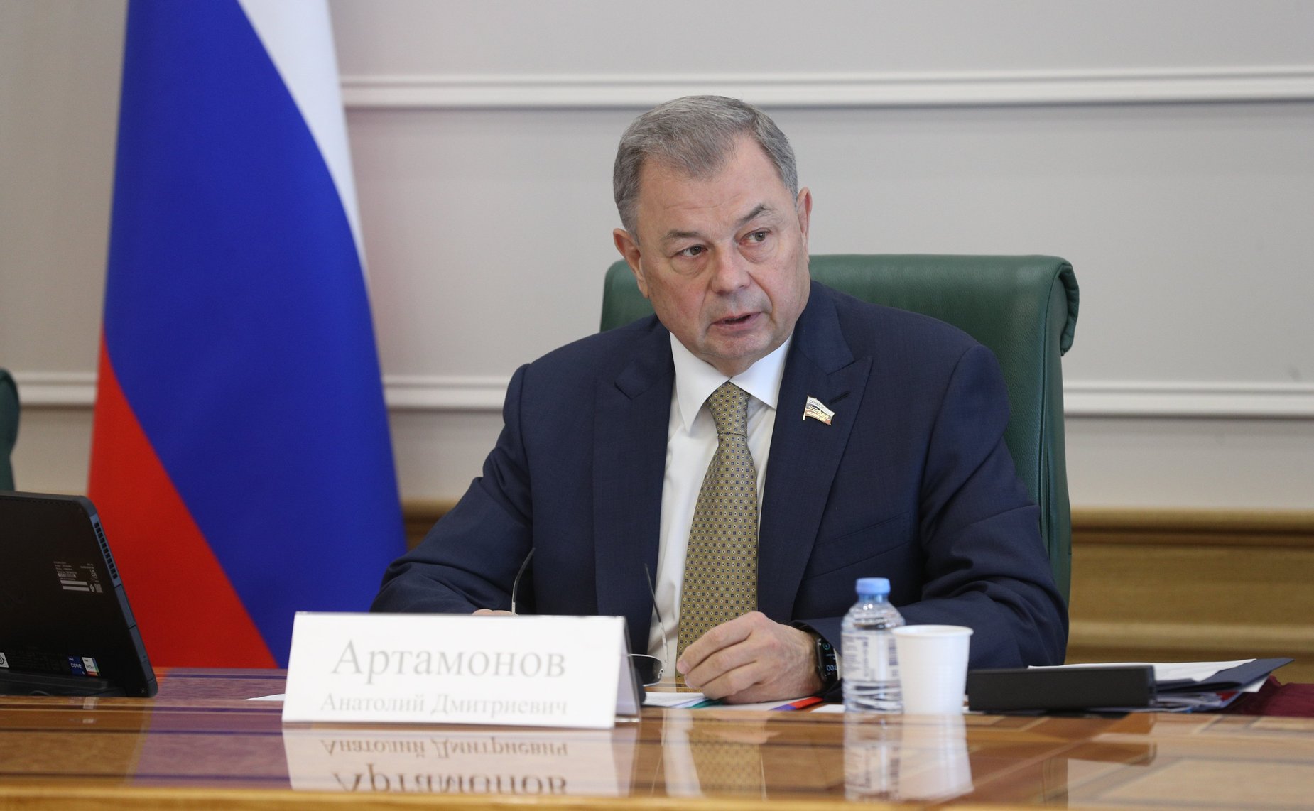 Анатолий Артамонов