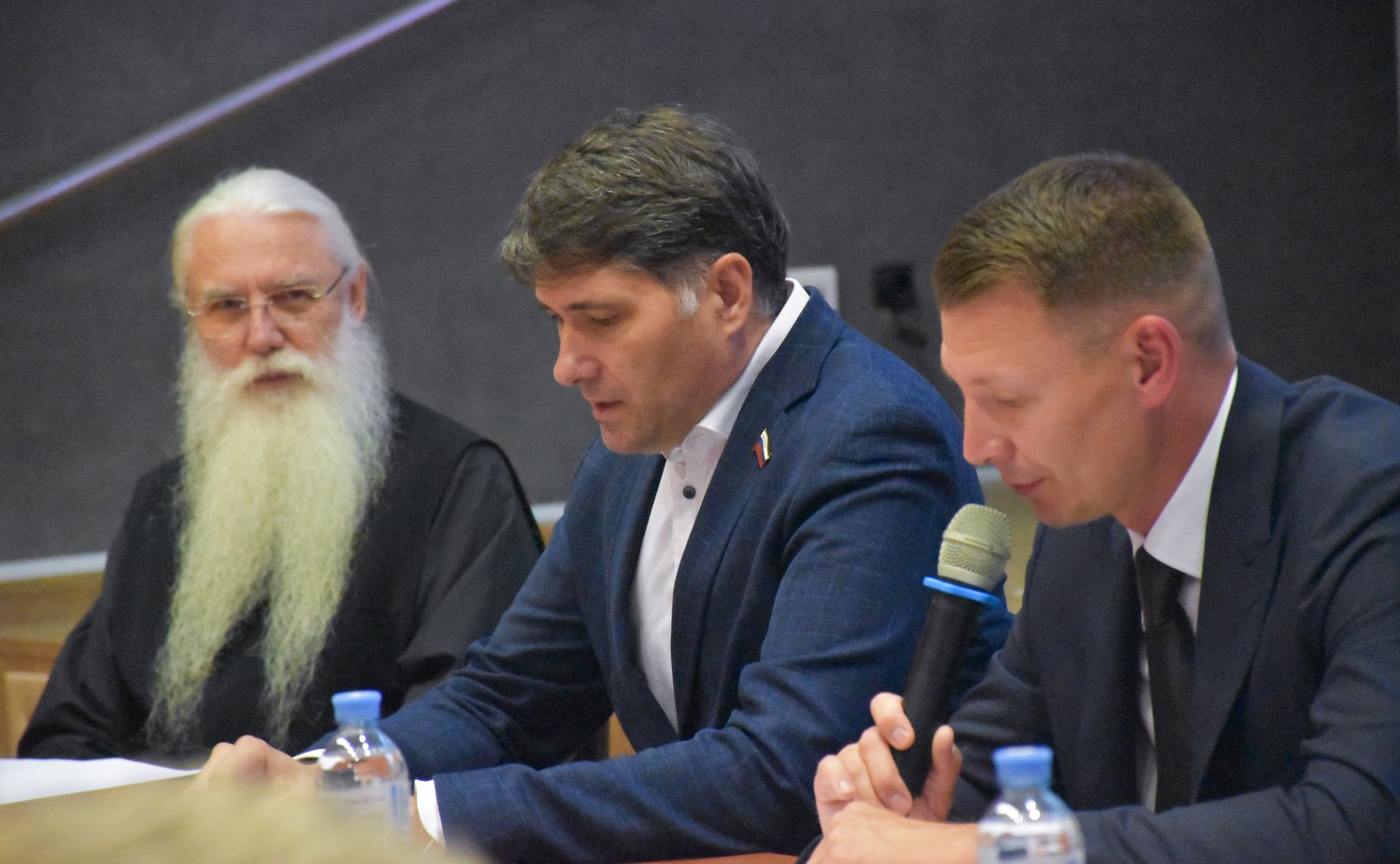 Александр Двойных провел заседание Организационного комитета Фестиваля православной культуры и традиций малых городов и сельских поселений Руси «София»