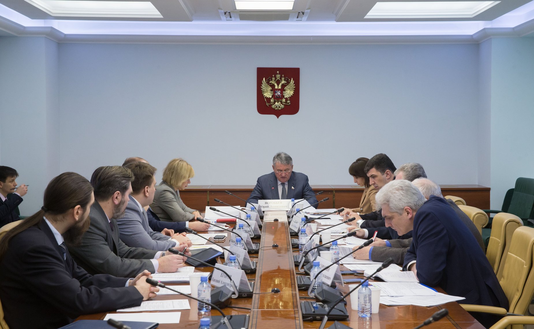 Совещание по рассмотрению ФЗ, направленного на корректировку существующих ограничений по использованию земель населенных пунктах в границах национальных парков