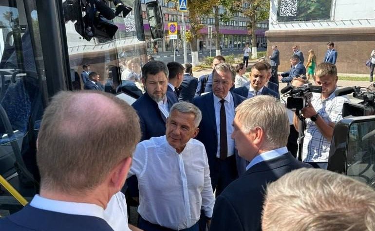 Сергей Рябухин принял участие во встрече в Ульяновске с делегацией из Татарстана