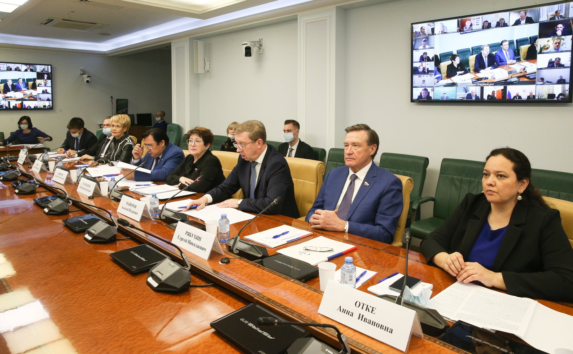 Парламентские слушания «О мерах по совершенствованию государственной политики в сфере лесного хозяйства»