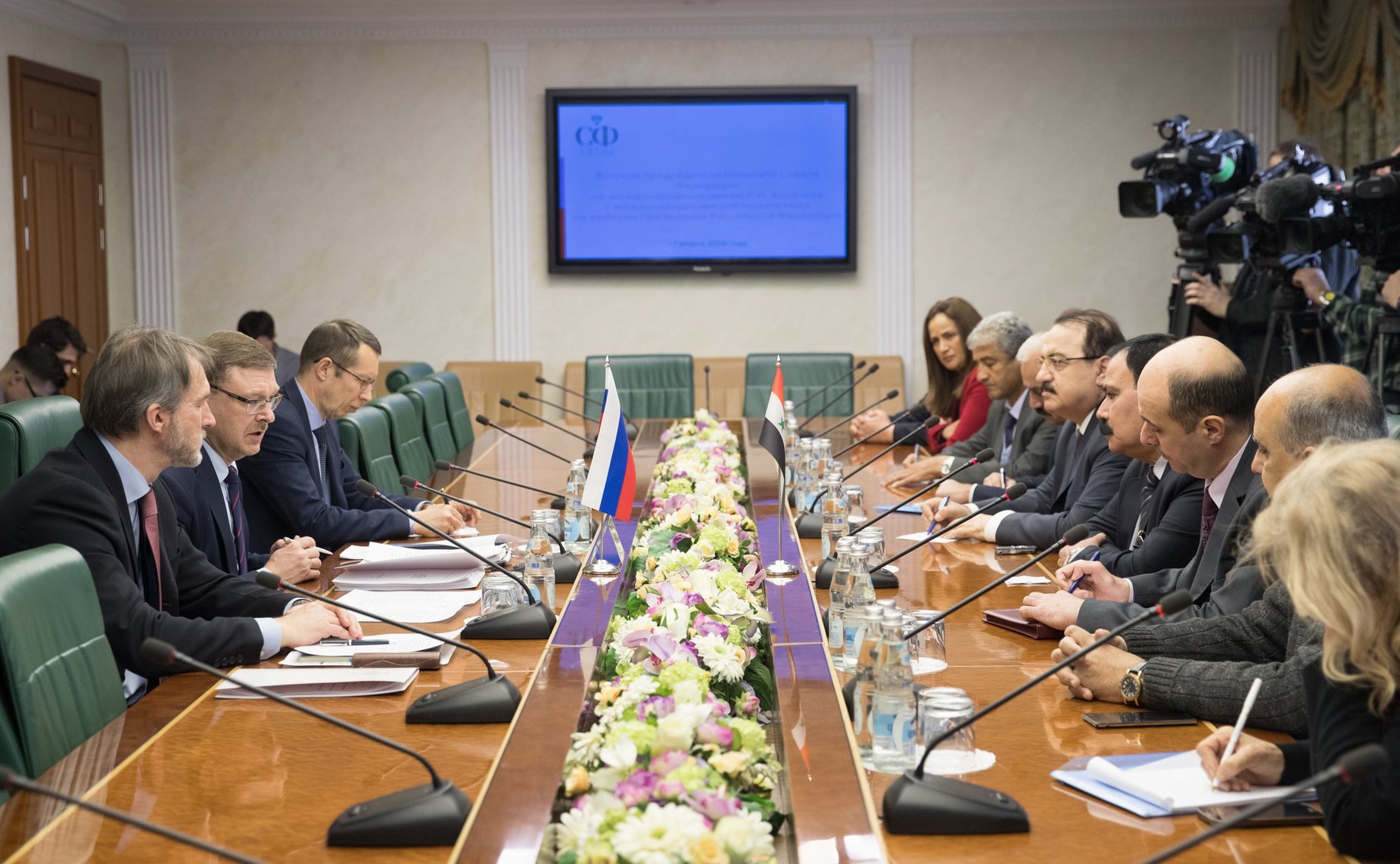 Встреча К. Косачева с наблюдателями от парламента Сирии