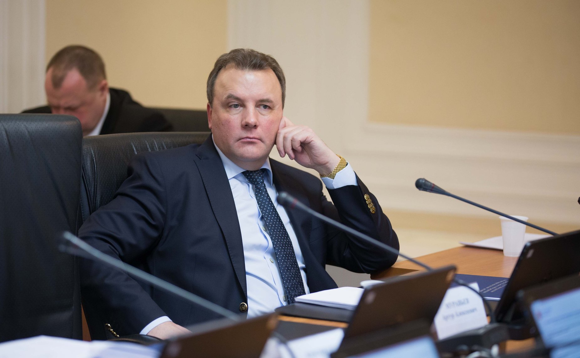 Артур Муравьев