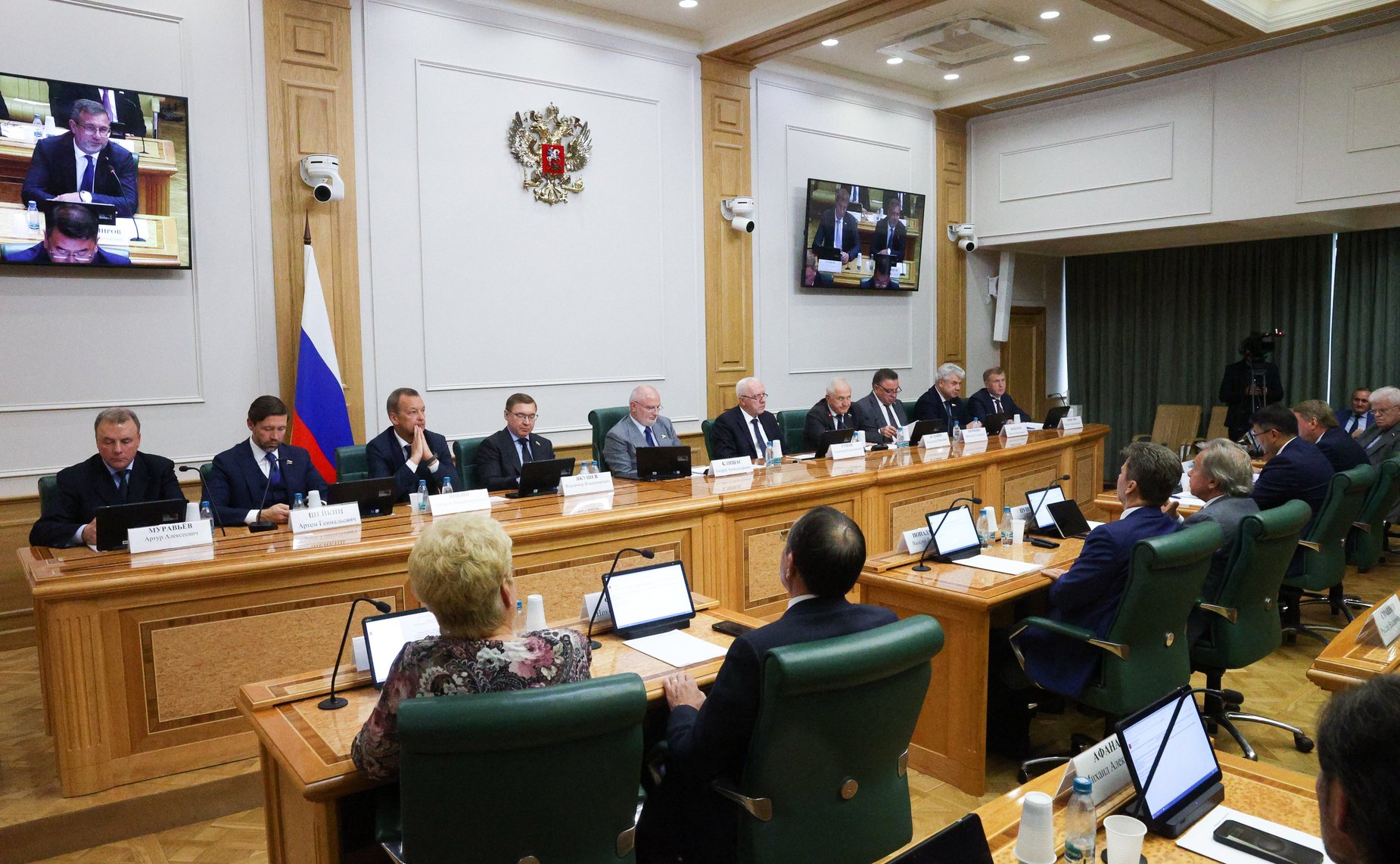 Совместное заседание Комитета Совета Федерации по конституционному законодательству и государственному строительству и Комитета Совета Федерации по обороне и безопасности