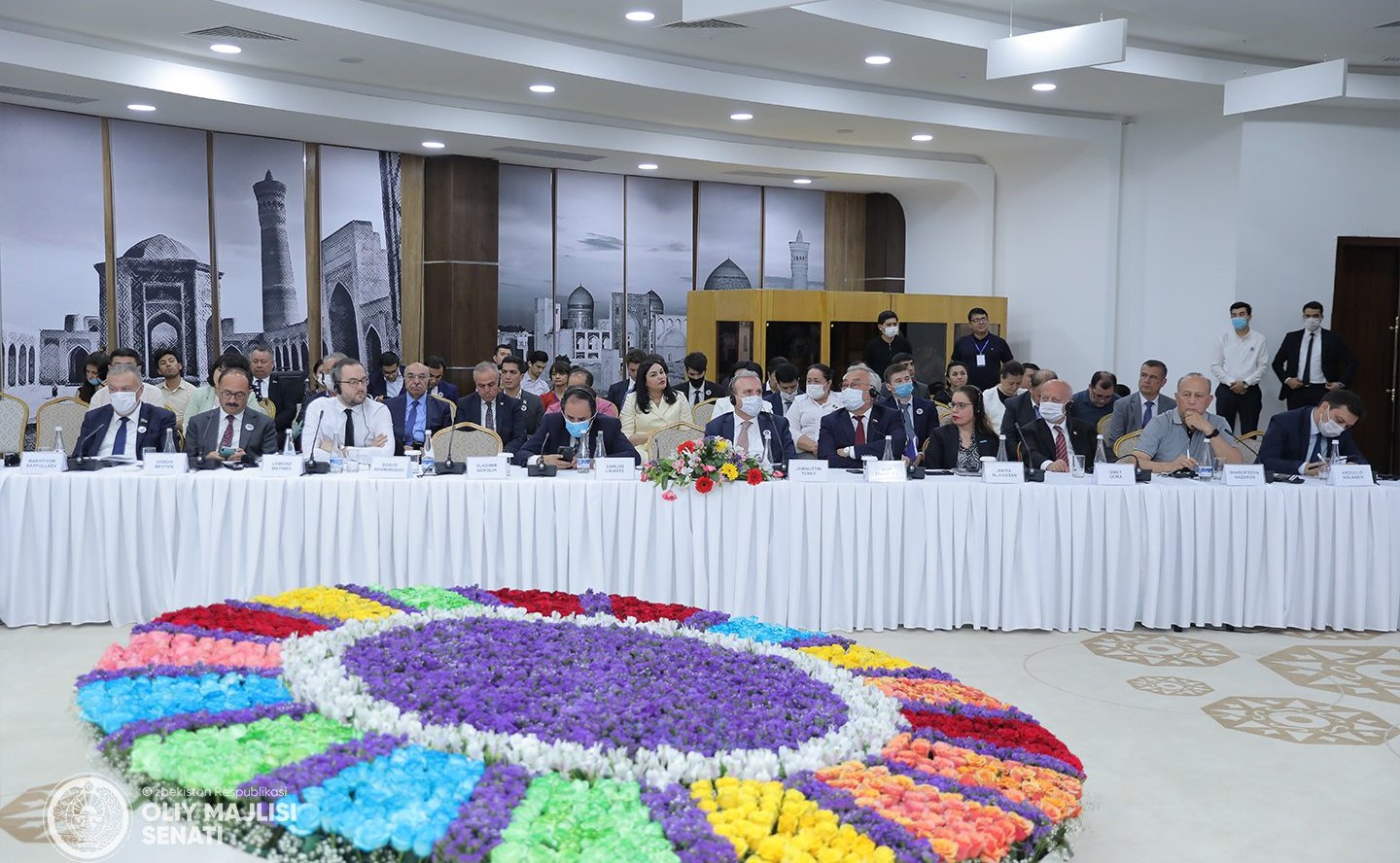 Баир Жамсуев в Бухаре принял участие в Международном форуме глобального парламентского сотрудничества в достижении Целей устойчивого развития