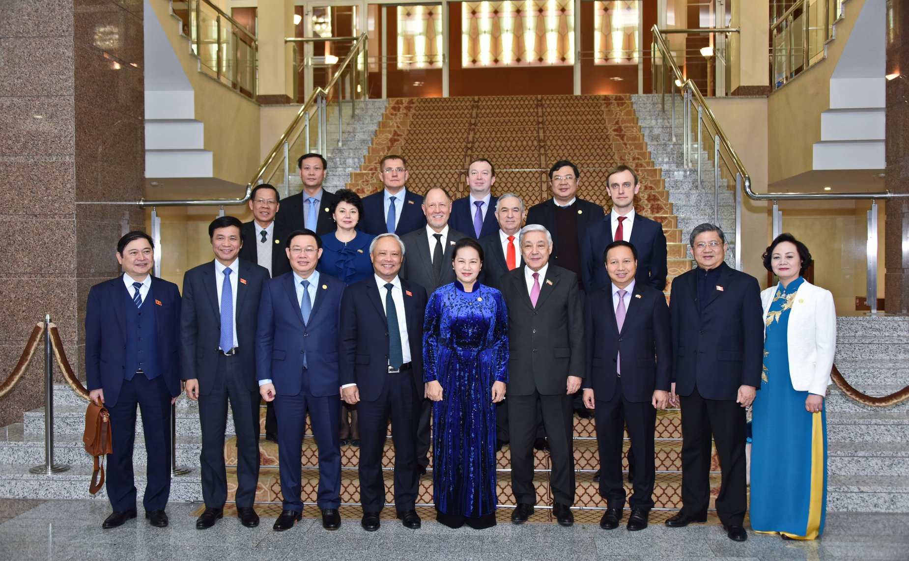 В. Абрамов принял участие во встрече с членами делегации Национального собрания Вьетнама