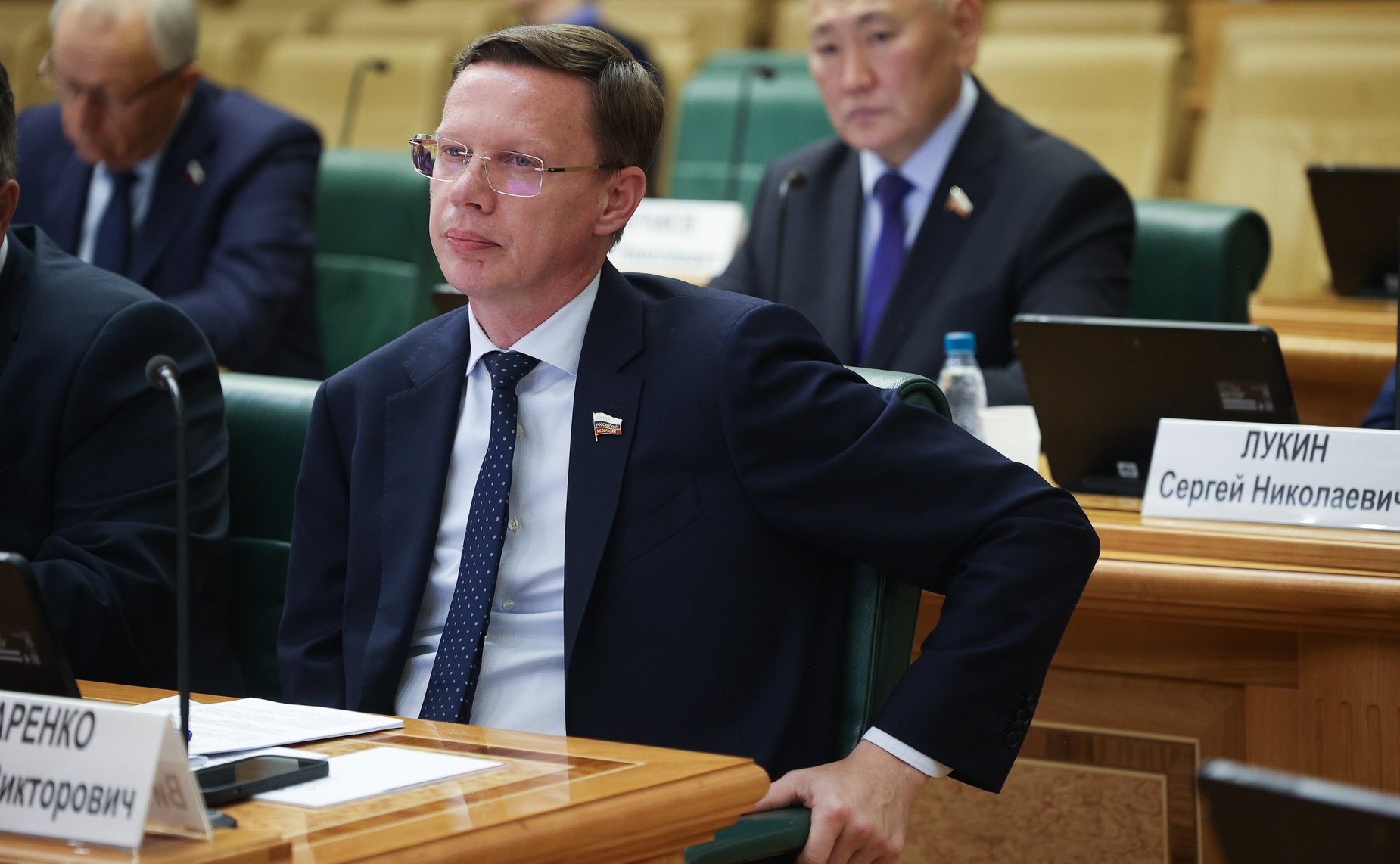 Виталий Назаренко