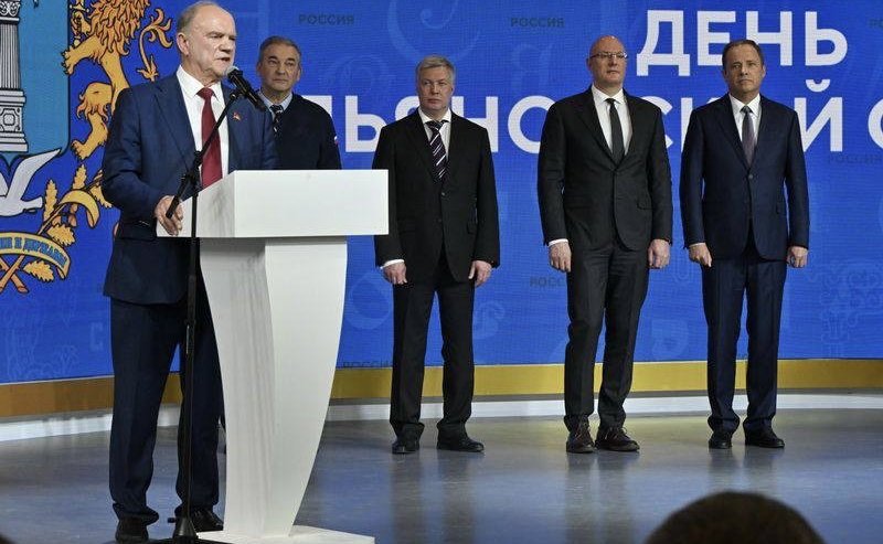 Айрат Гибатдинов и Сергей Рябухин приняли участие в открытии экспозиции Ульяновской области в рамках выставки-форума «Россия» на ВДНХ