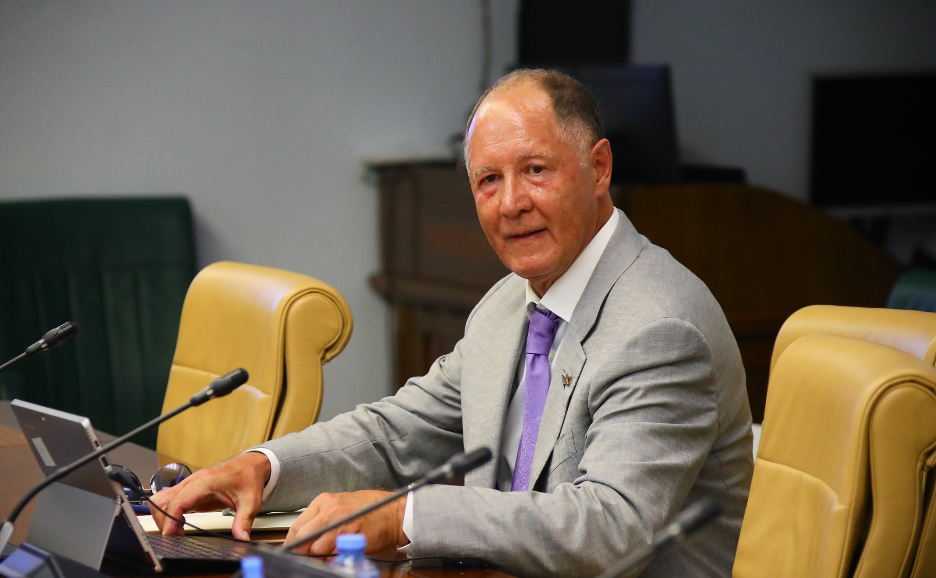 Виктор Абрамов