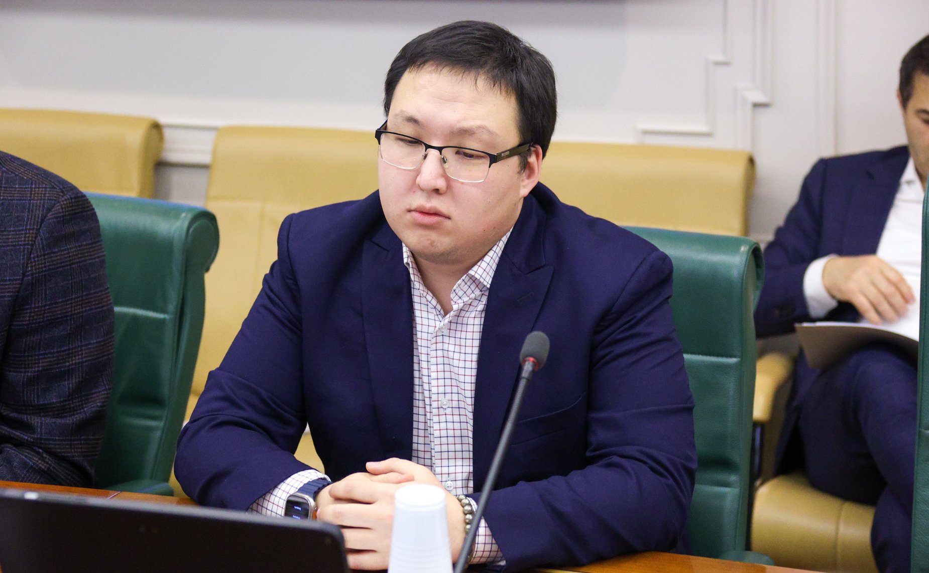 Круглый стол на тему «Совершенствование системы лицензирования деятельности по управлению многоквартирными домами: законодательные новации и практика применения»