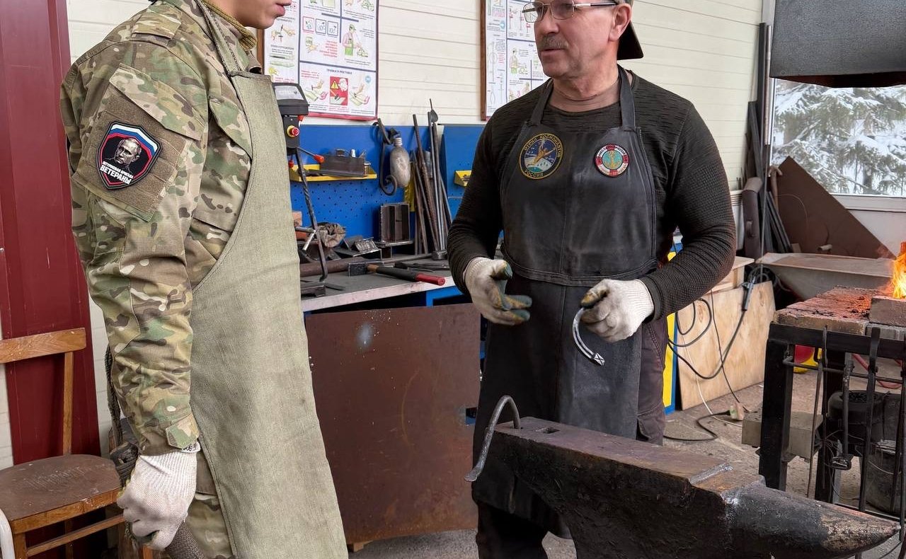 Участников специальной военной операции и ветеранов боевых действий принимал у себя образовательный центр — кадетская школа «Корабелы Прионежья»