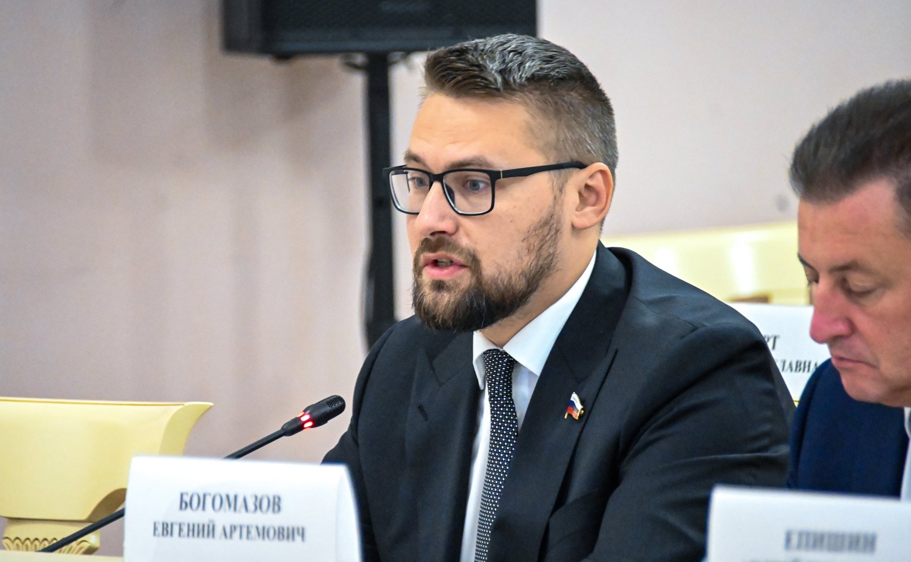 Руслан Смашнев