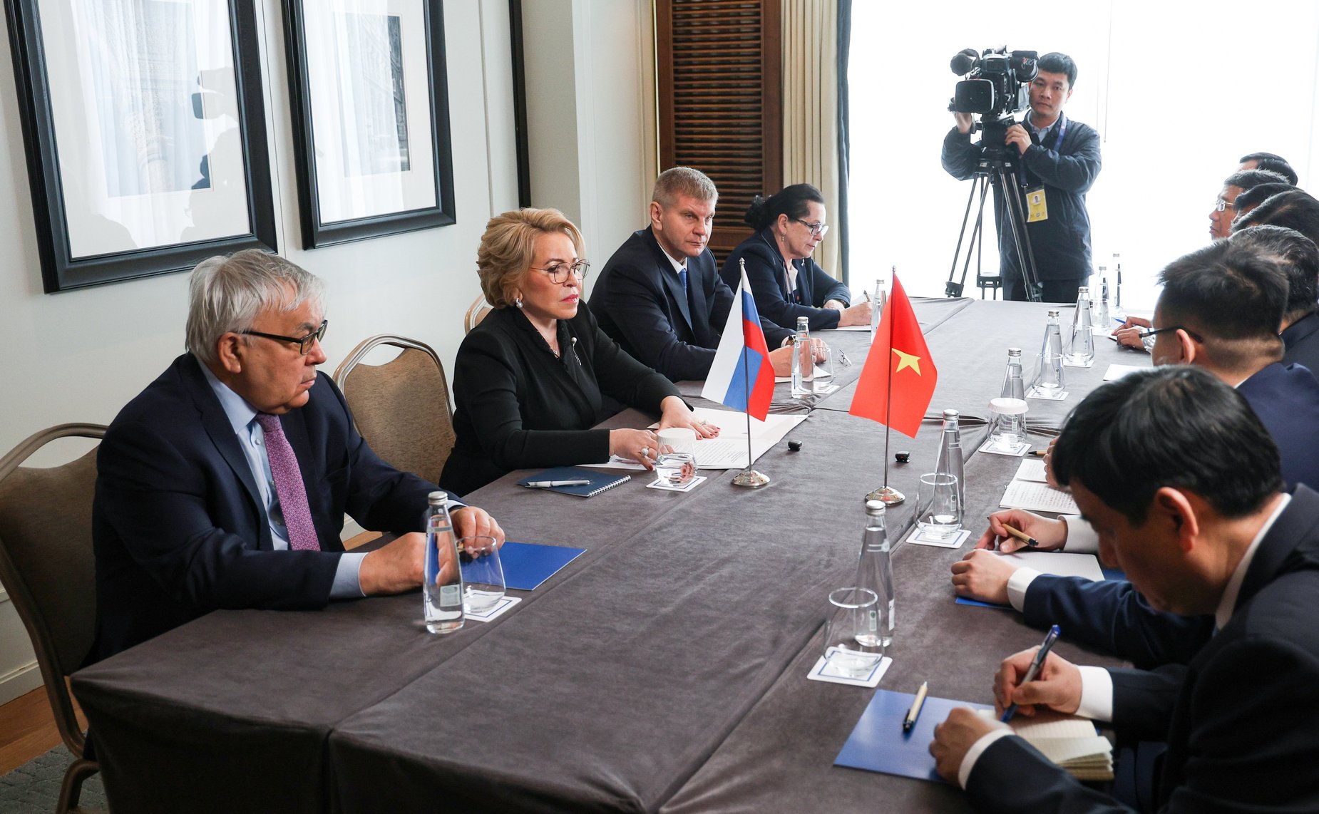 Встреча Председателя Совета Федерации Валентины Матвиенко с Председателем Национального собрания Социалистической Республики Вьетнам Чан Тхань Маном