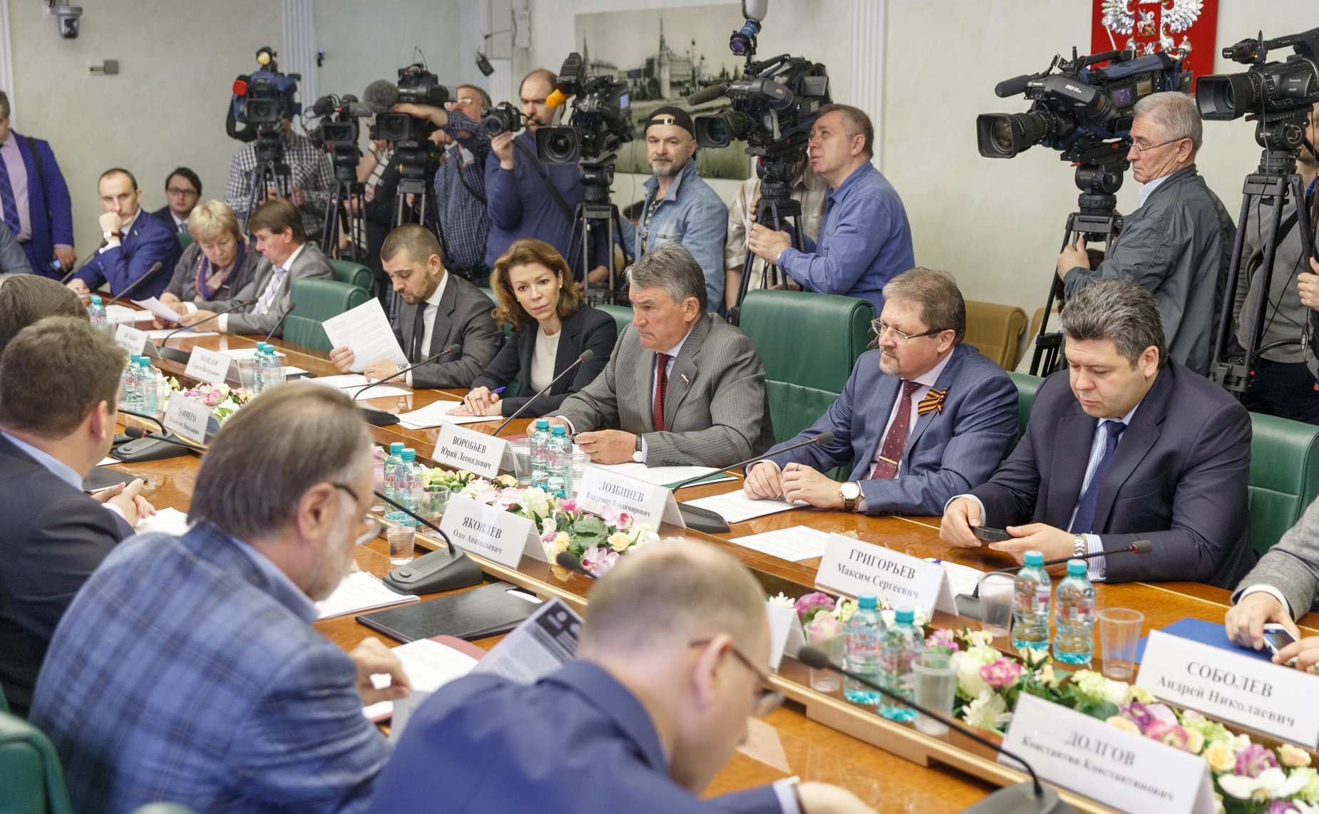 Заседание Комитета общественной поддержки жителей Юго-Востока Украины