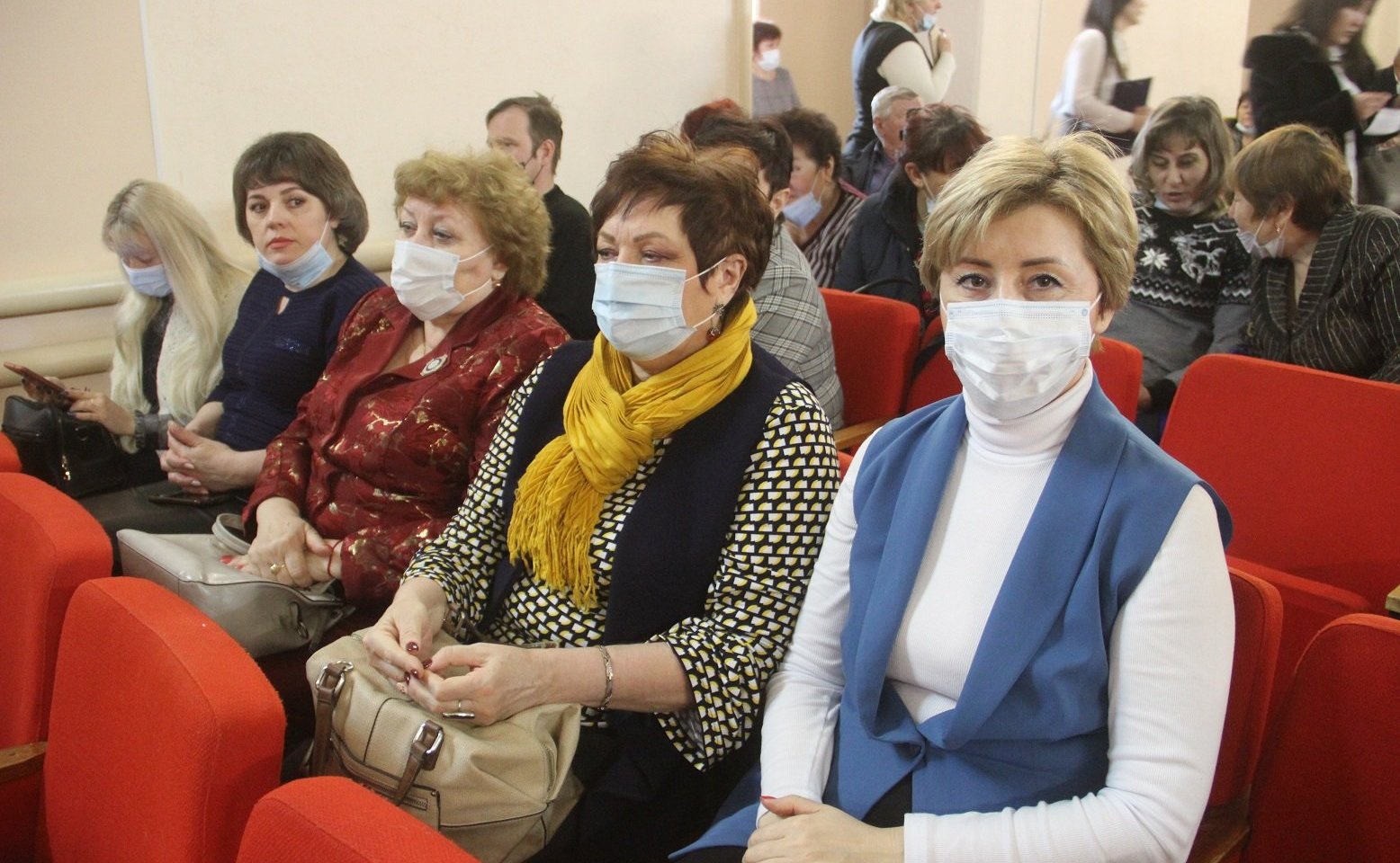 Олег Алексеев в ходе работы в регионе принял участие в заседании актива Александрово-Гайского муниципального района