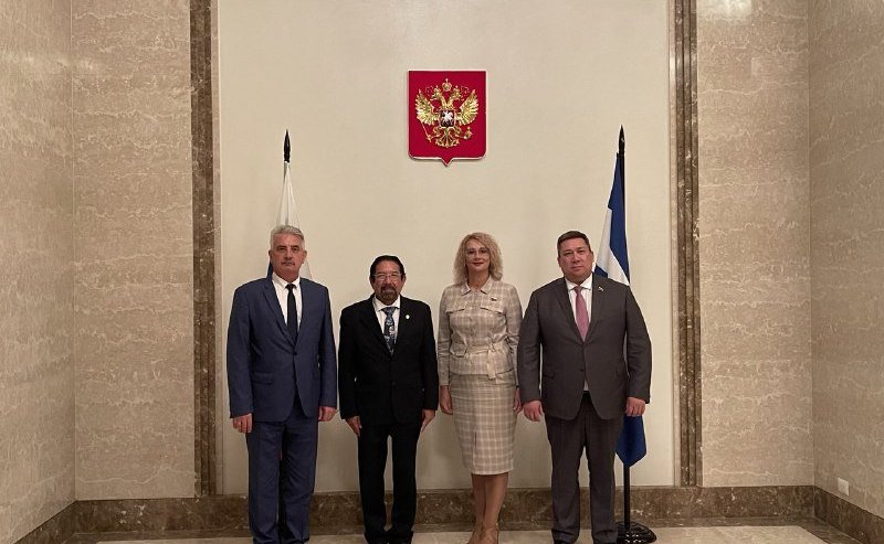 Владимир Полетаев и Наталия Косихина в ходе визита в Никарагуа встретились с недавно избранным Председателем Центральноамериканского парламента Даниэлем Ортегой Рейесом