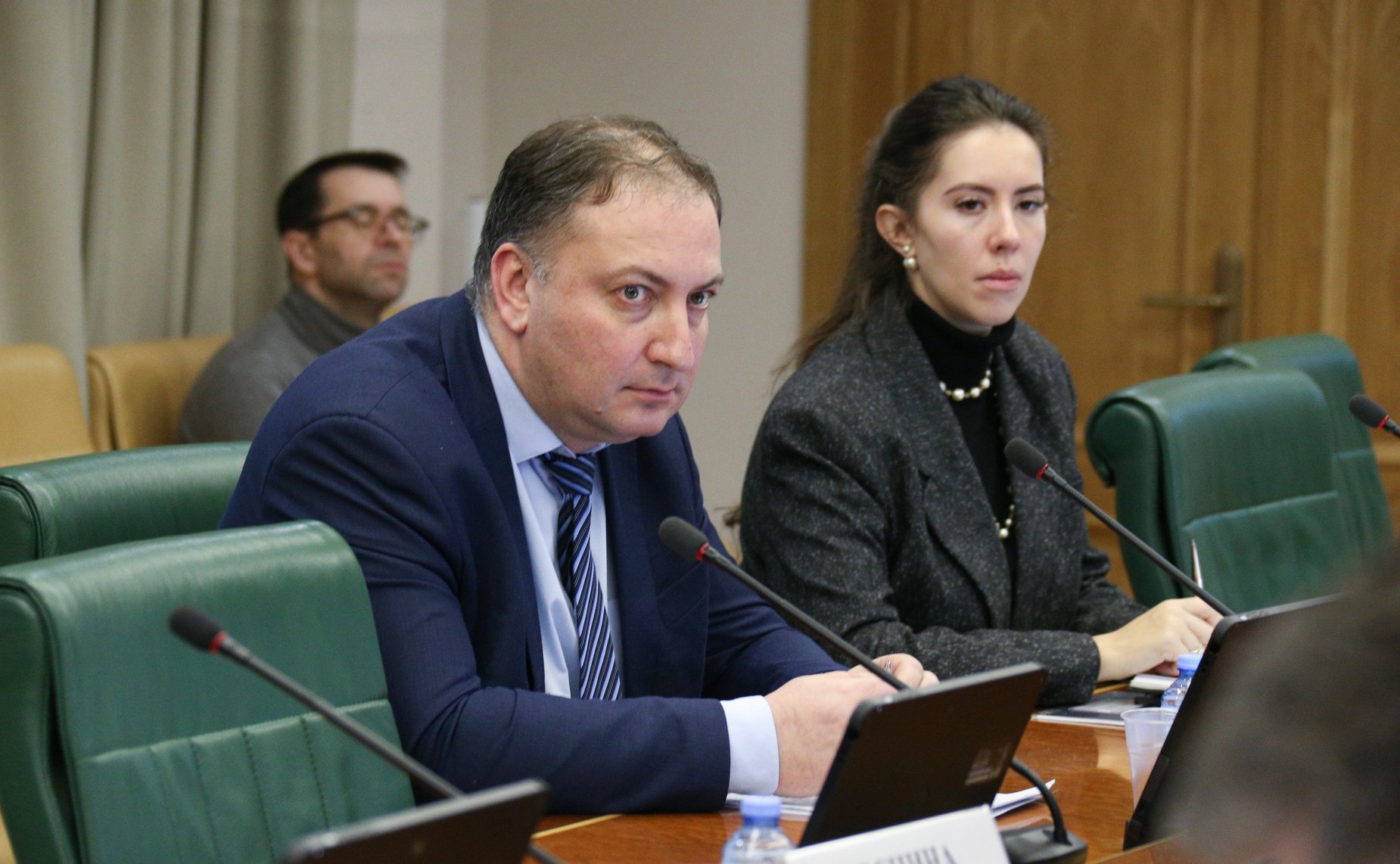 Круглый стол Комитета СФ по экономической политике на тему «Совершенствование системы стандартизации и сертификации в целях создания условий для импортозамещения продукции, ввозимой и выпускаемой в обращение на территории в РФ»