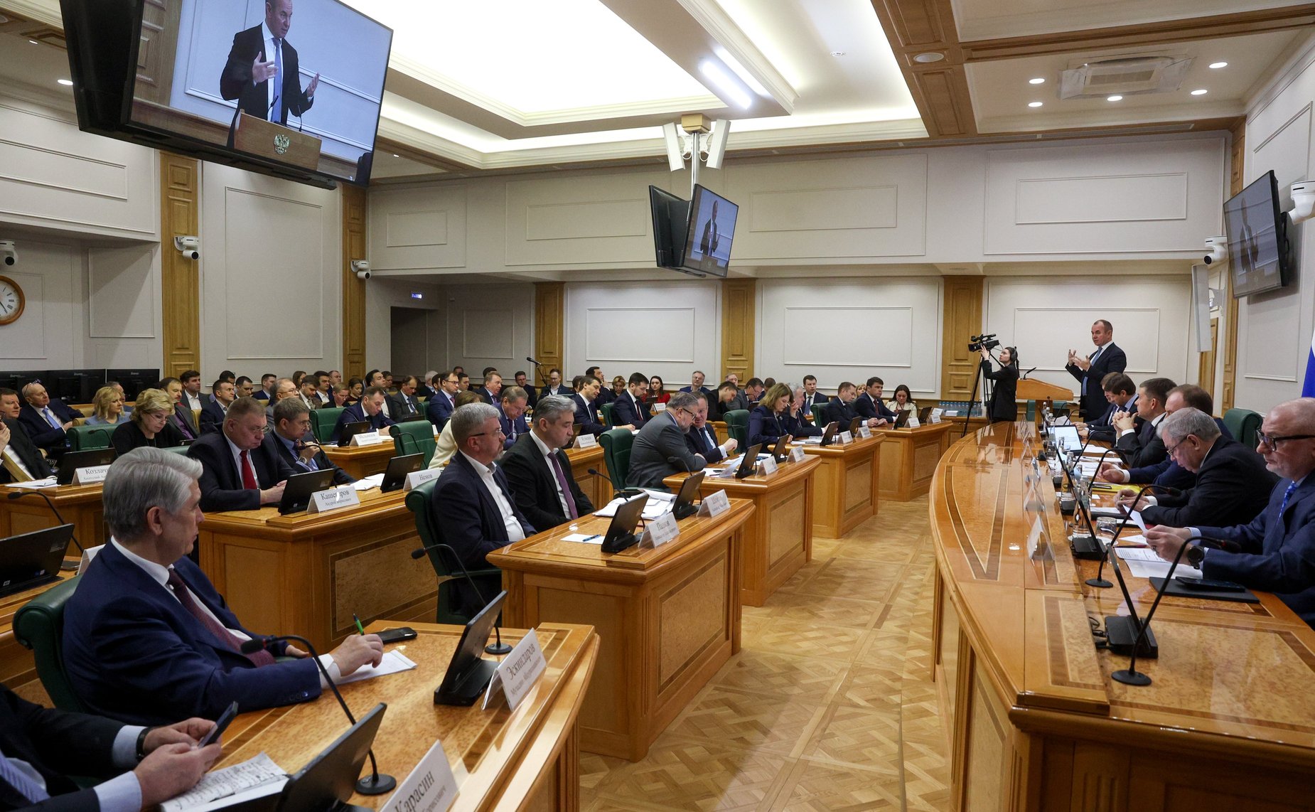 Совместное заседание Совета по развитию цифровой экономики при Совете Федерации и Совета по развитию финансового рынка при Совете Федерации на тему «Кибербезопасность. Что нужно изменить в регулировании?»