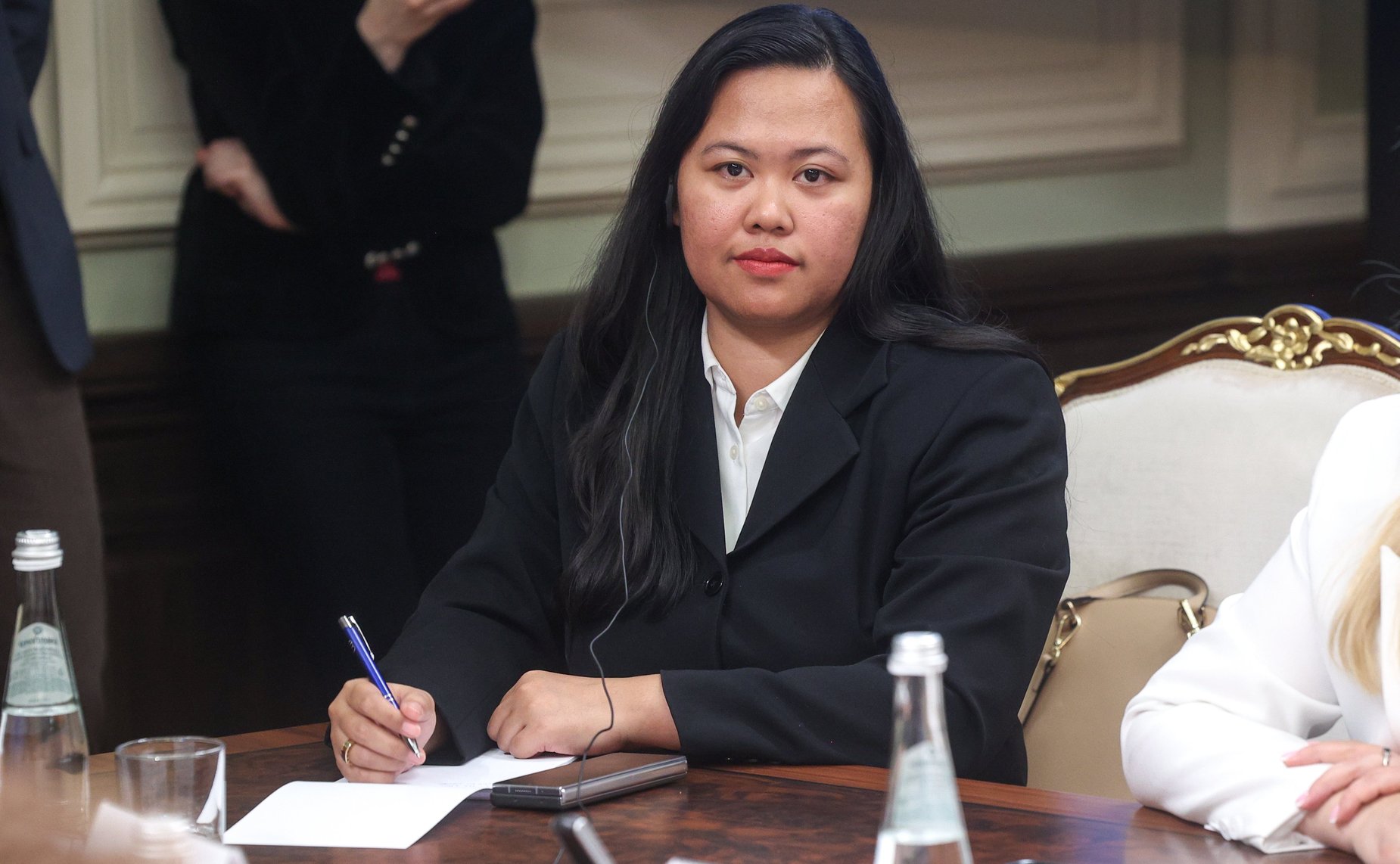 Совещание «Итоги десятого Международного конкурса женских предпринимательских проектов в АТЭС»