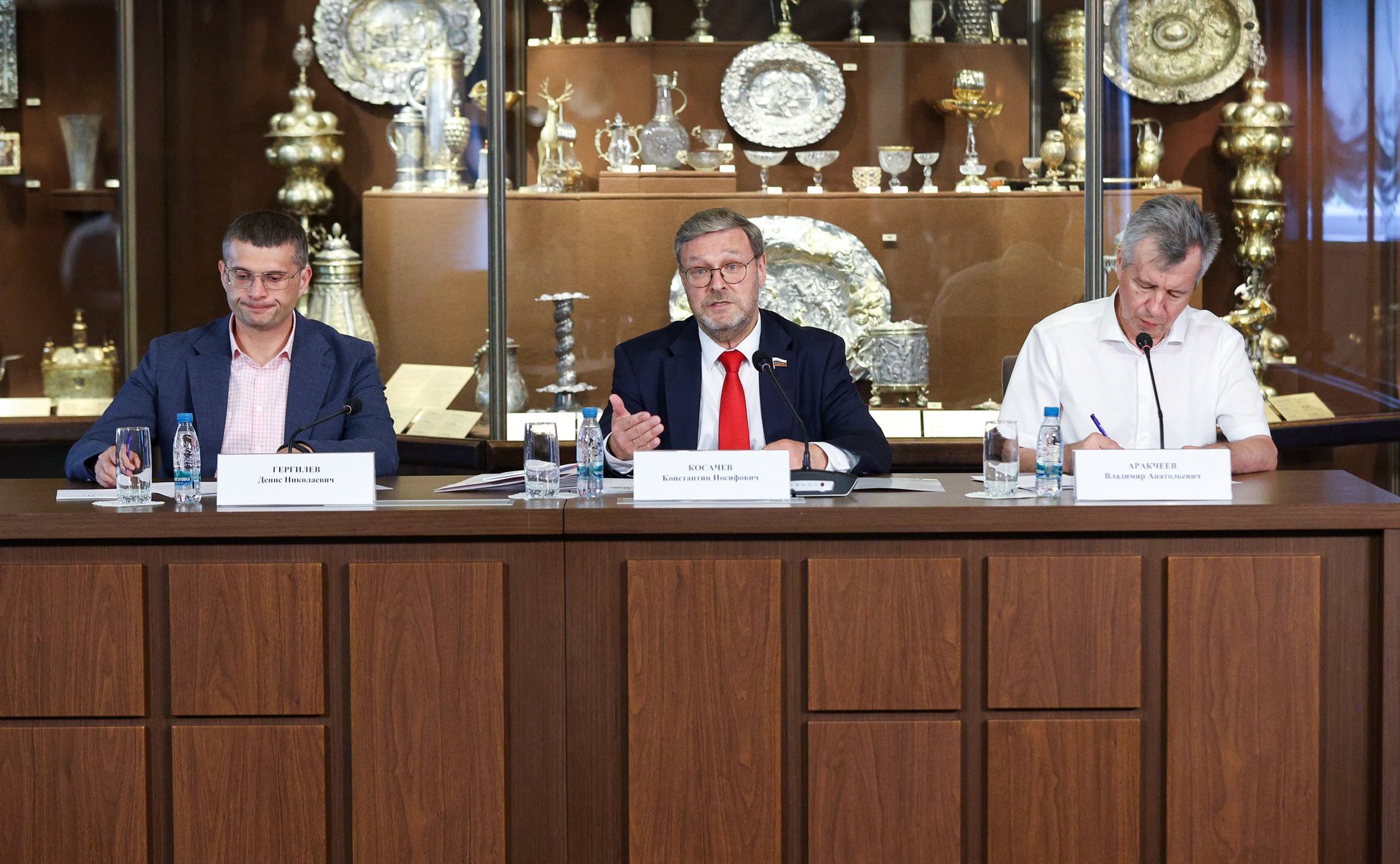 Заседание «Сенатских чтений»