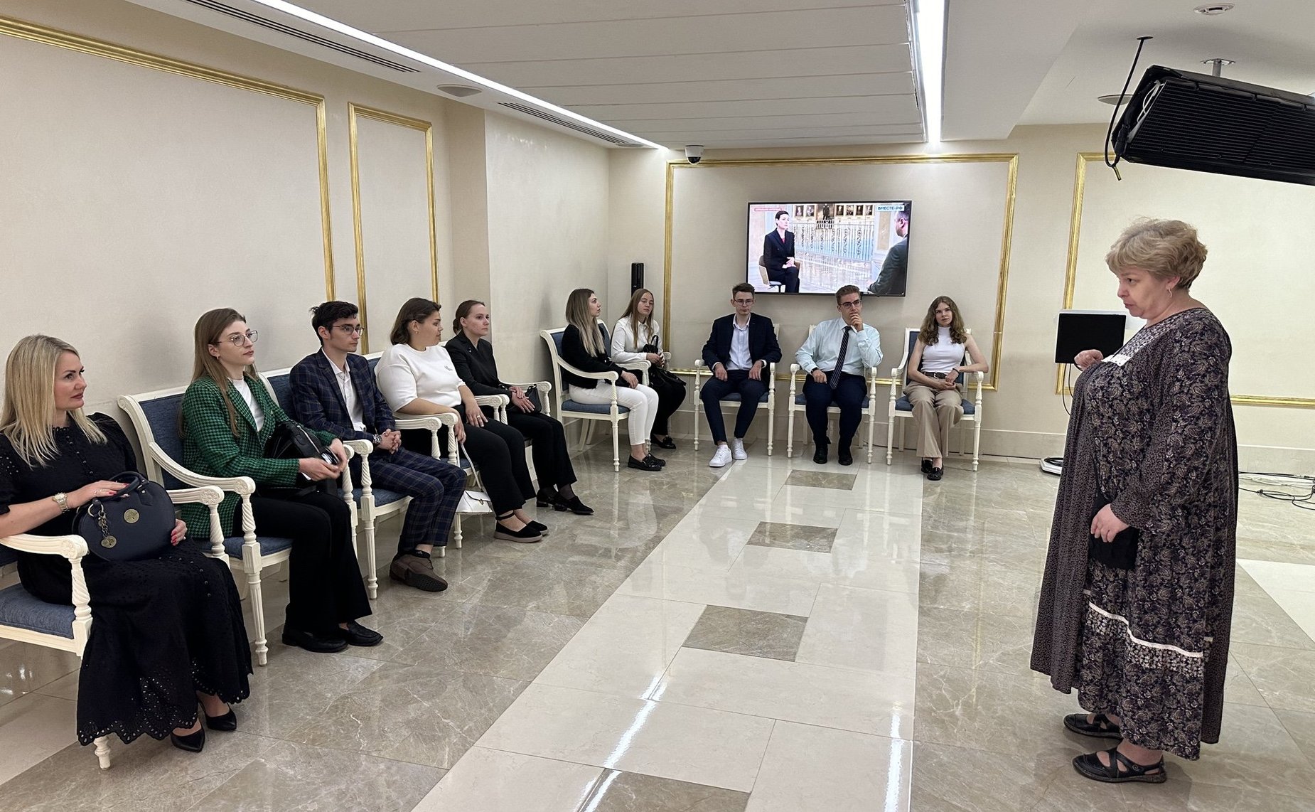 Игорь Мурог организовал экскурсию в Совете Федерации для лучших студентов Рязанского госуниверситета имени С.А. Есенина