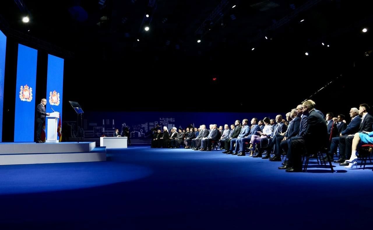 Обращение Губернатора Челябинской области Алексея Текслера к депутатскому корпусу