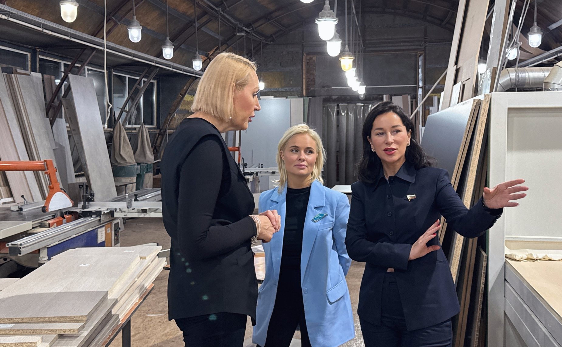 Елена Дягилева посетила предприятия Кольского Заполярья