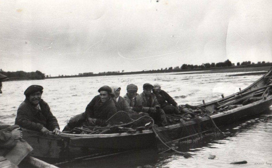 Эдуард Исаков в ходе работы в регионе сенатор обсудил проект уникального музея «Тыл — фронту» в городе Югорске