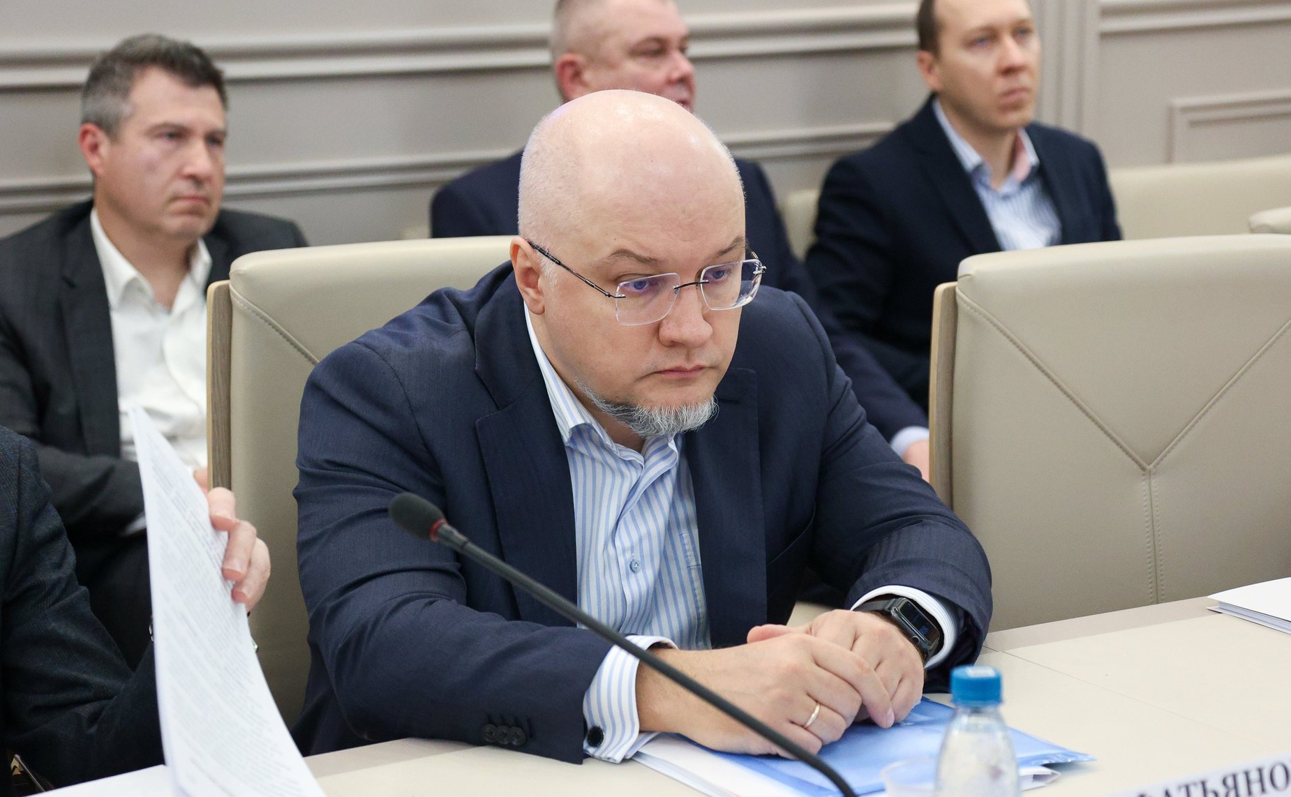 Круглый стол Комитета СФ по бюджету и финансовым рынкам на тему «Проблемы и перспективы развития страхового рынка в России»