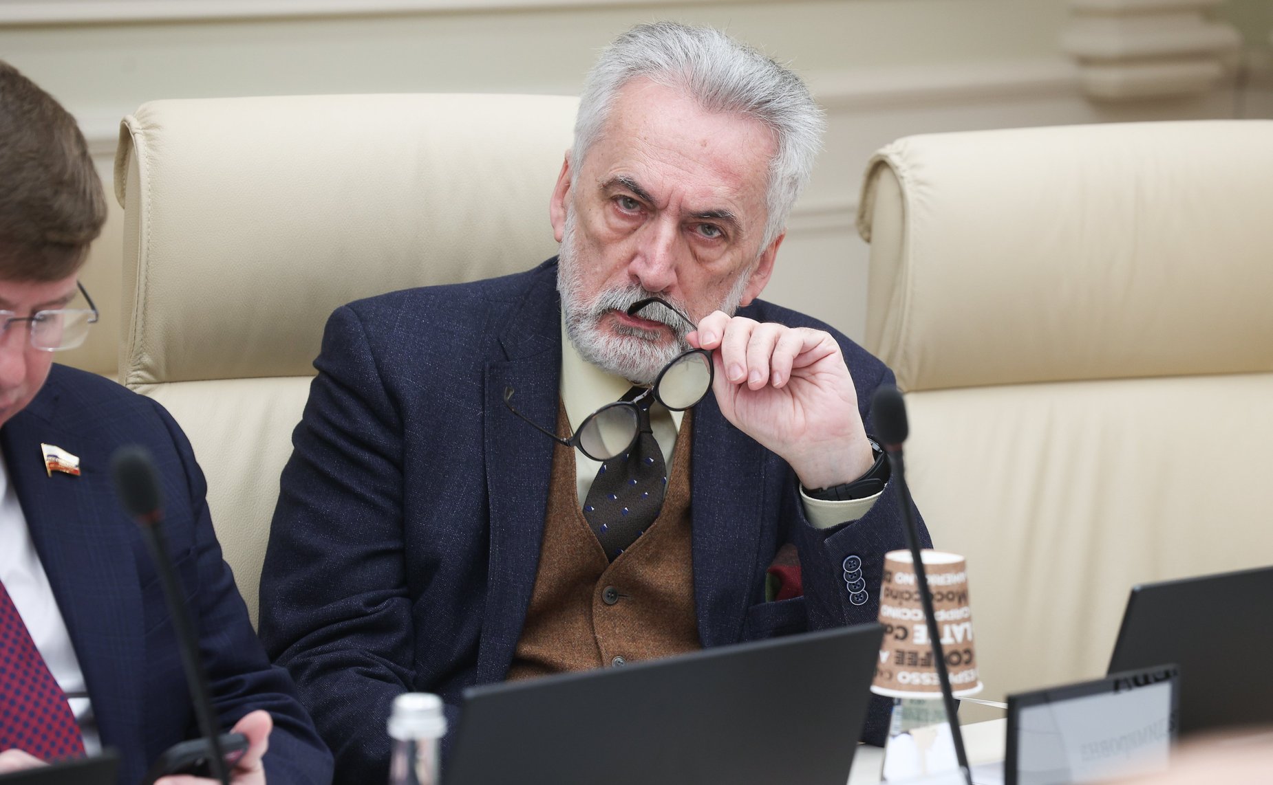 Круглый стол Комиссии Совета Федерации по информационной политике и взаимодействию со СМИ «К новому миропорядку: глобальная информационная динамика и осознание новых реалий»