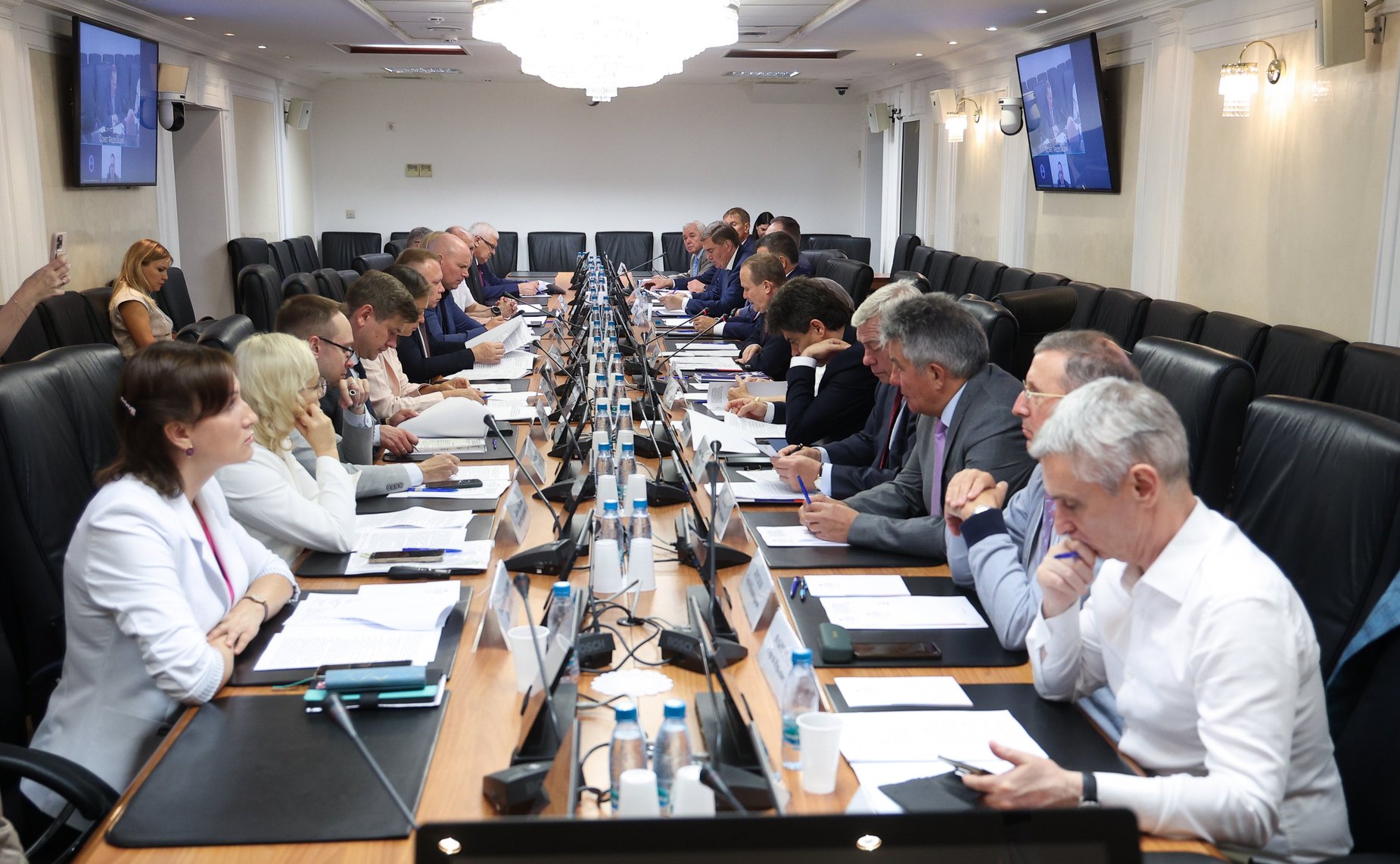 Круглый стол на тему «Качество и безопасность строительных материалов: защита прав потребителей в современных условиях»