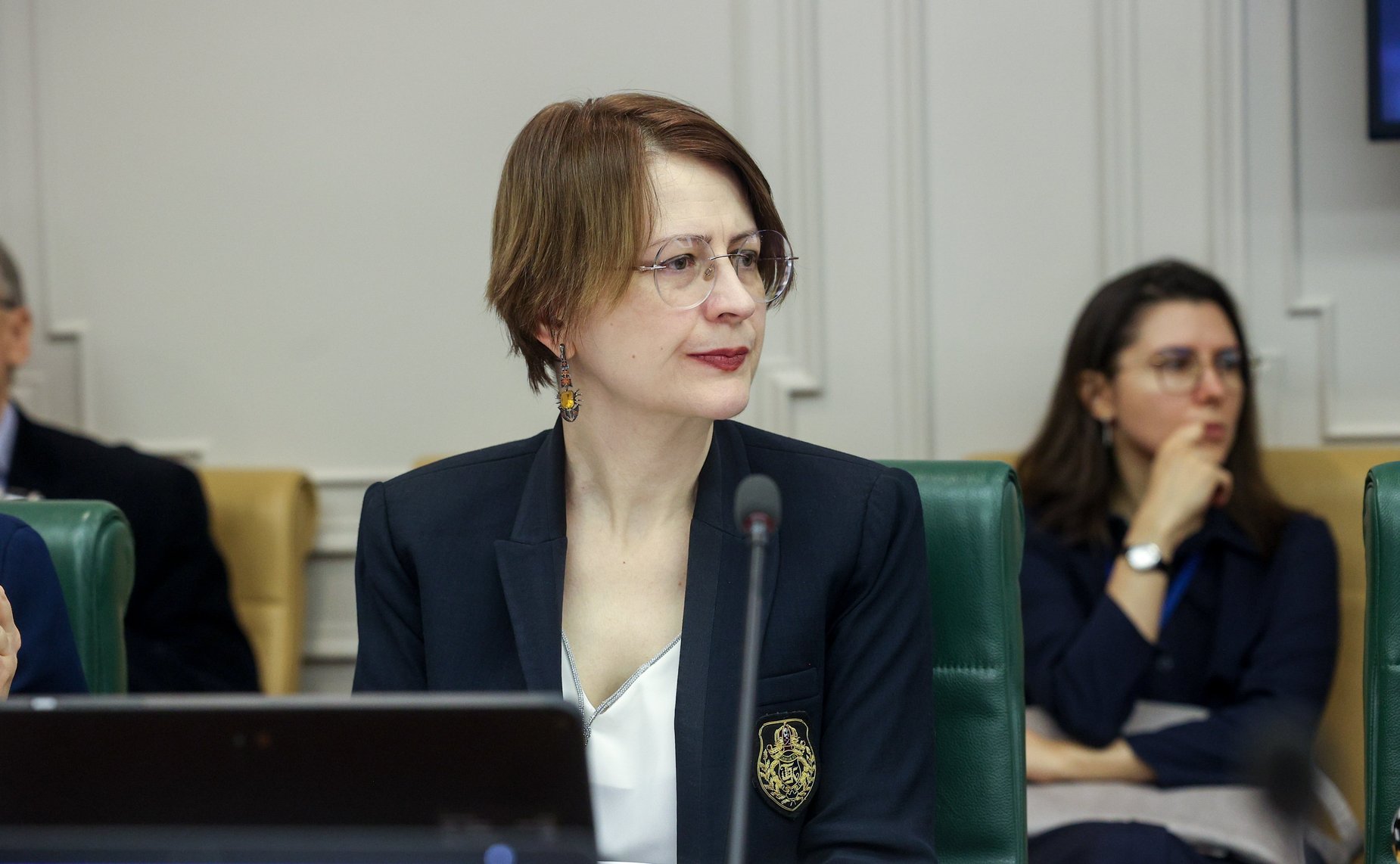 Круглый стол Комитета СФ по международным делам на тему «Международно-правовые инструменты по противодействию западным санкциям в финансово-экономической сфере»