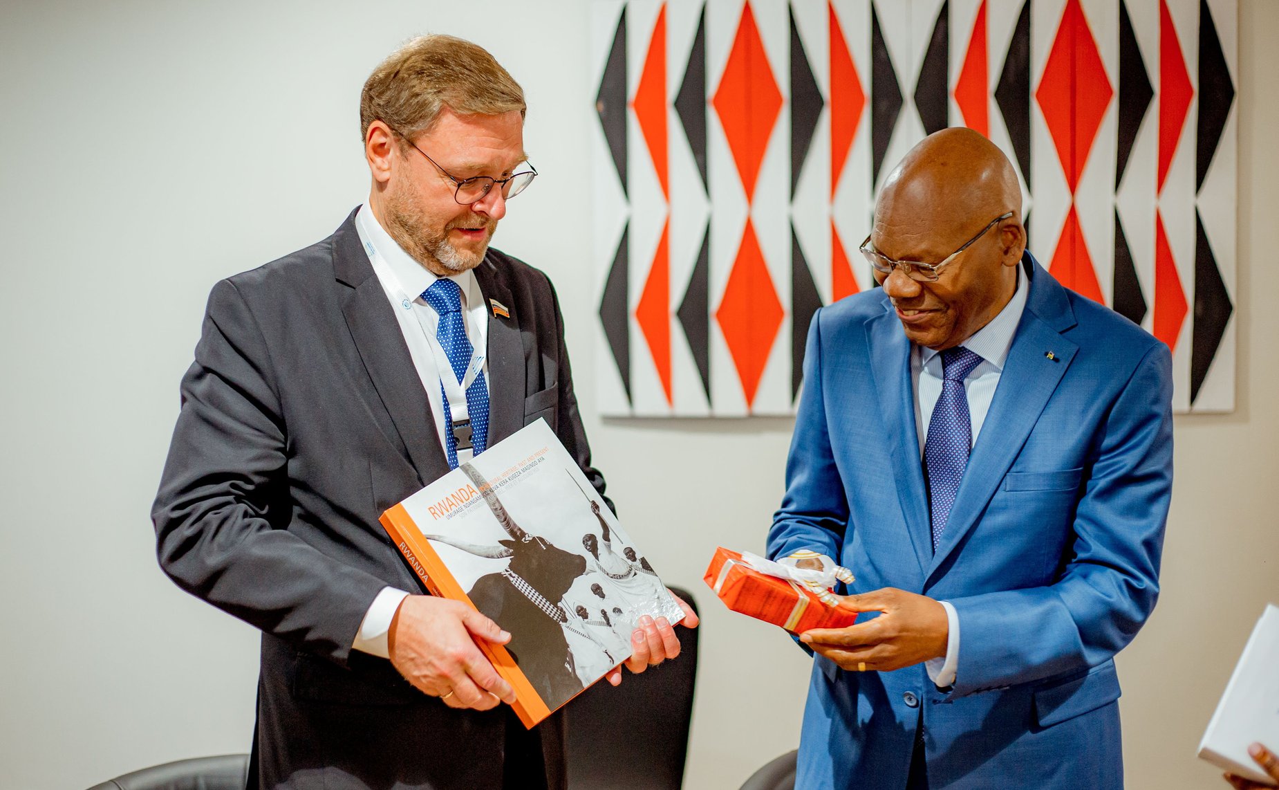 Встреча заместителя Председателя СФ Константина Косачева с Председателем Сената Руанды Августином Иямуремье