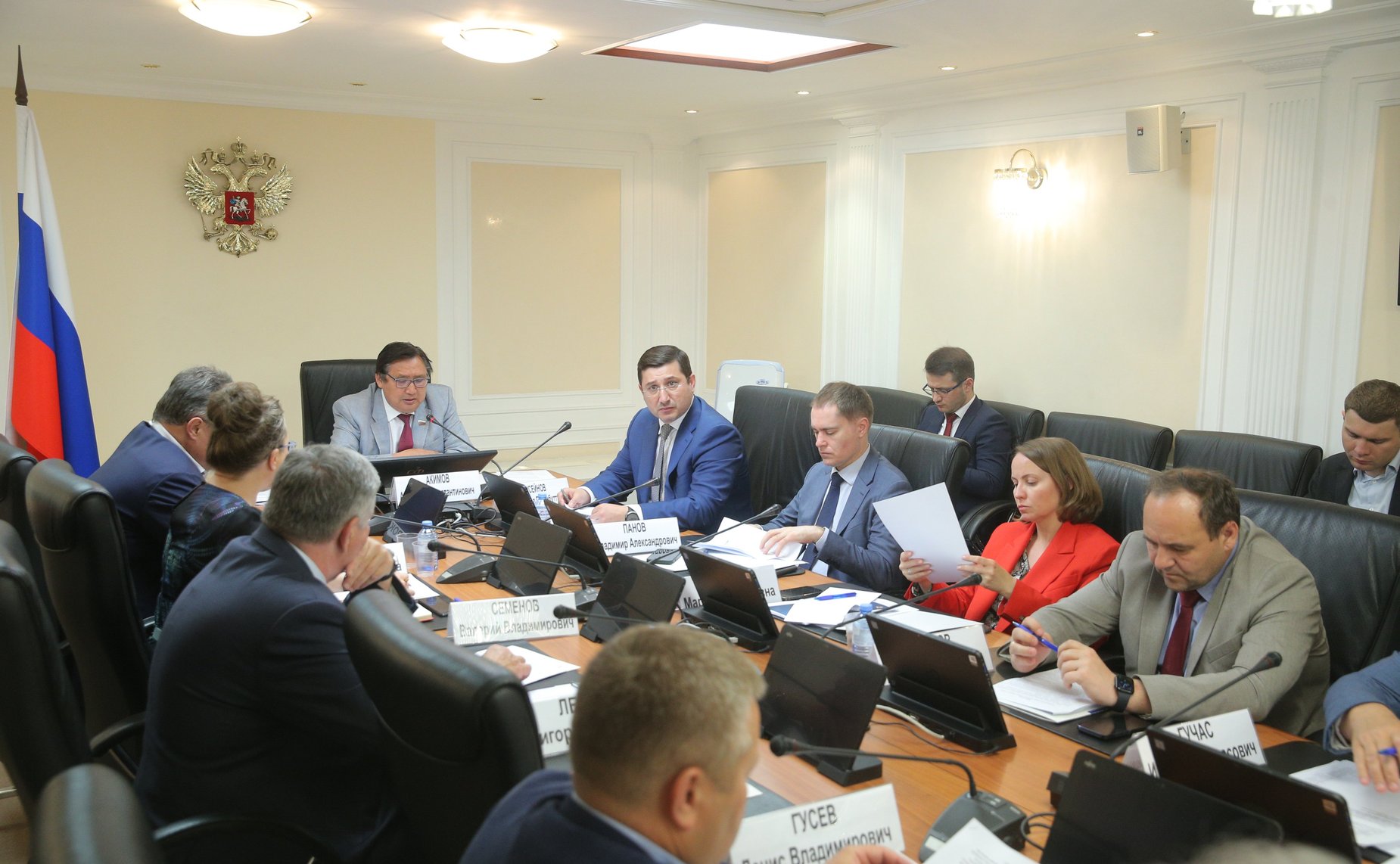 Заседание рабочей группы Комитета СФ по федеративному устройству, региональной политики, МСУ и делам Севера по вопросам социально-экономического развития Совета по вопросам развития Дальнего Востока, Арктики и Антарктики при СФ