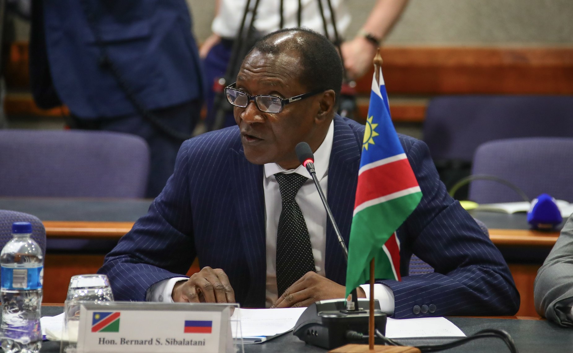 Председатель Национального Совета Намибии Бернард Сонга Сибалатани