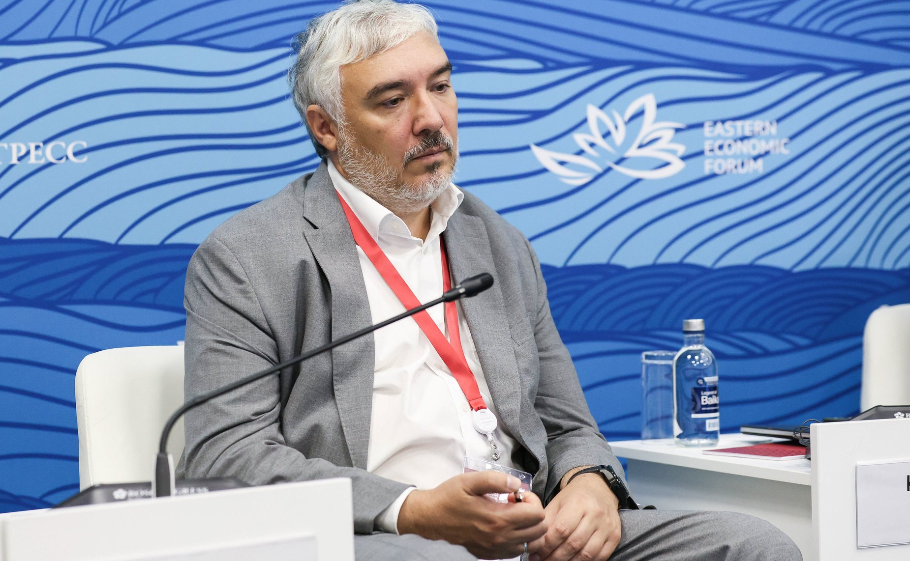 Сессия «Беспилотные системы – что бы изобрести, чтобы ничего не делать?». Сенаторы принимают участие в VIII Восточном экономическом форуме